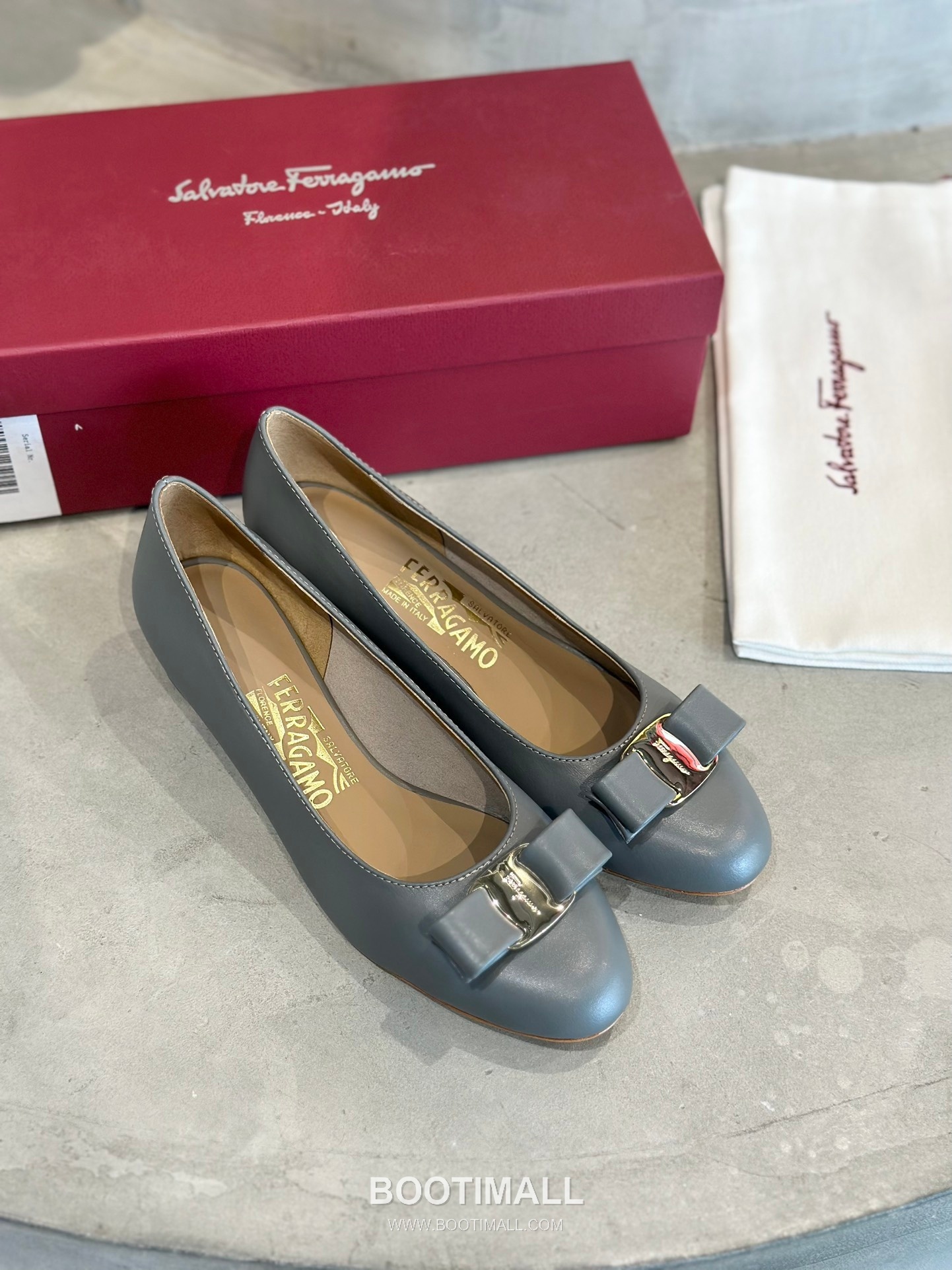 Salvatore Ferragamo Vara Bow Grosgrain Pump Heels 살바토레 페라가모 바라 리본 그로그랭 펌프스 힐 504845 7cm 2