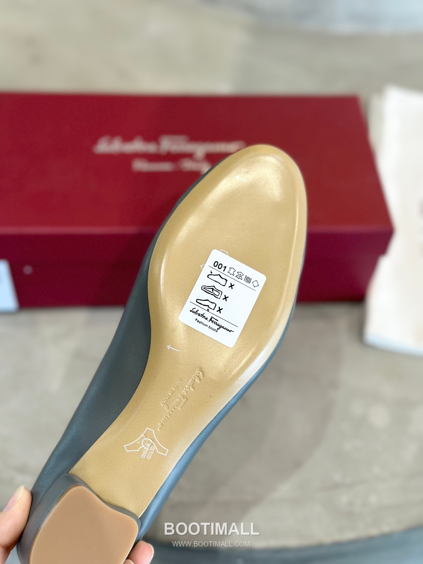 Salvatore Ferragamo Vara Bow Grosgrain Pump Heels 살바토레 페라가모 바라 리본 그로그랭 펌프스 힐 504845 7cm 9