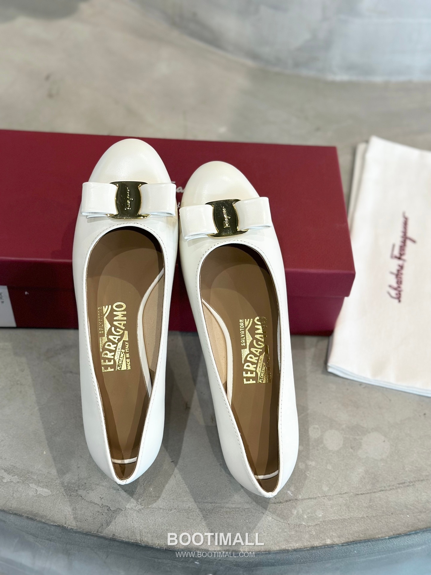 Salvatore Ferragamo Vara Bow Grosgrain Pump Heels 살바토레 페라가모 바라 리본 그로그랭 펌프스 힐 504845 7cm 1