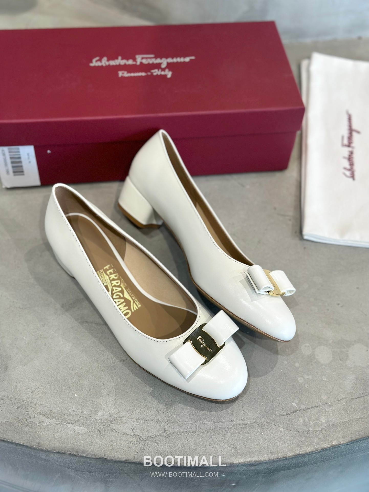 Salvatore Ferragamo Vara Bow Grosgrain Pump Heels 살바토레 페라가모 바라 리본 그로그랭 펌프스 힐 504845 7cm 3