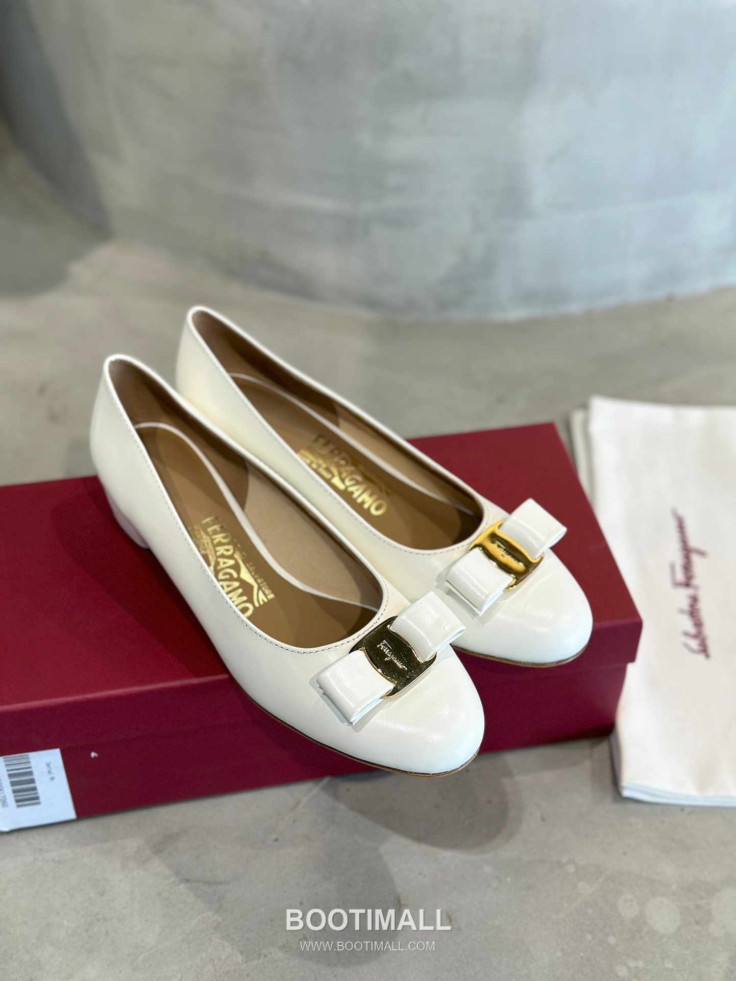 Salvatore Ferragamo Vara Bow Grosgrain Pump Heels 살바토레 페라가모 바라 리본 그로그랭 펌프스 힐 504845 7cm 6