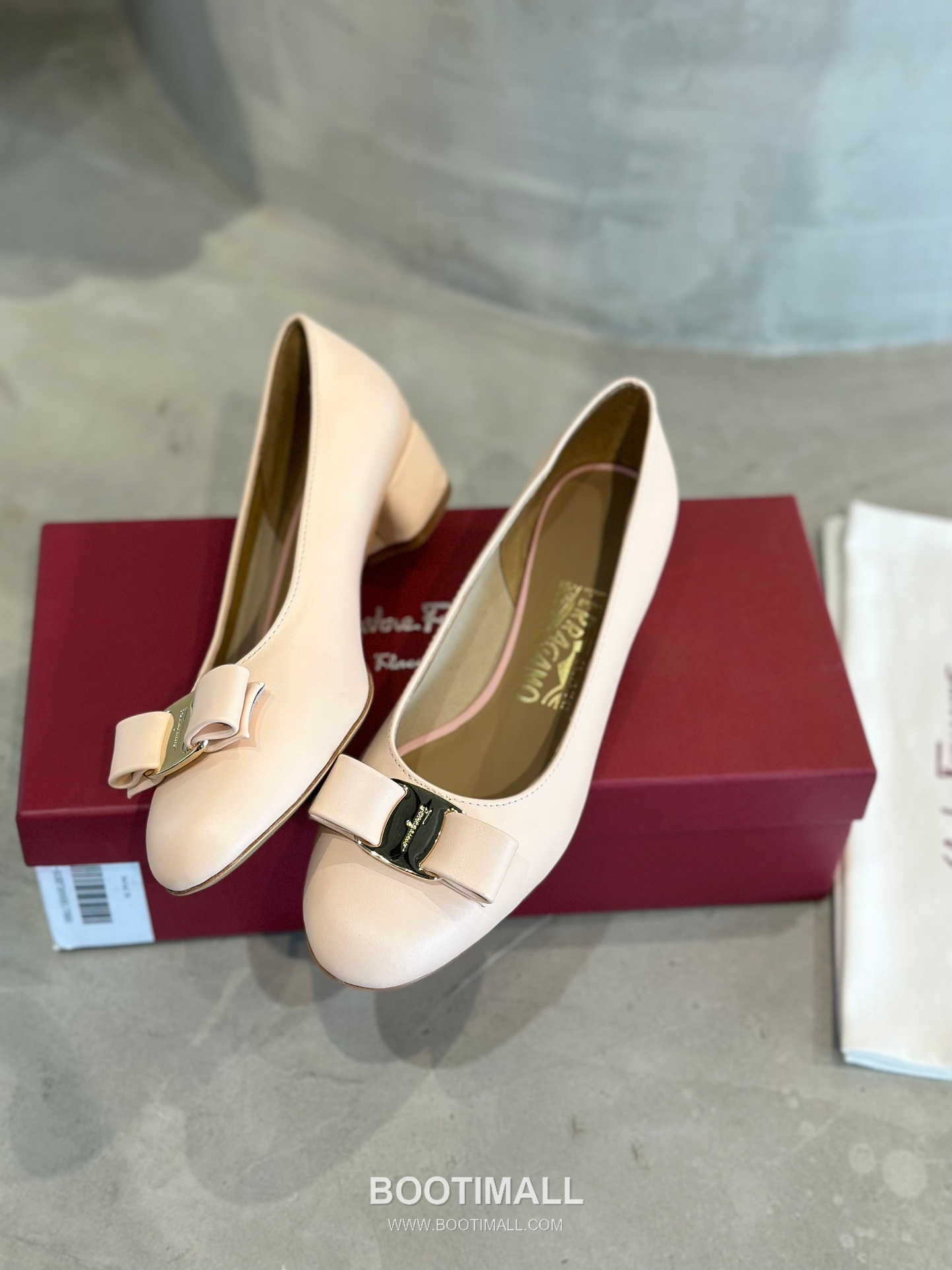 Salvatore Ferragamo Vara Bow Grosgrain Pump Heels 살바토레 페라가모 바라 리본 그로그랭 펌프스 힐 504845 7cm 4