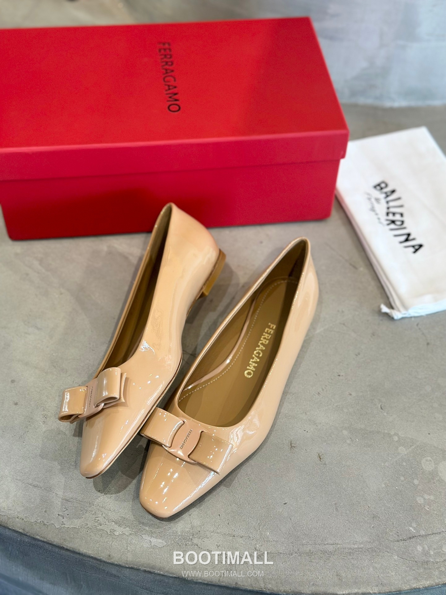 Salvatore Ferragamo Vara Bow Square Toe Ballet Flats 살바토레 페라가모 바라 리본 스퀘어 토 발레리나 플랫 504845 2cm 5