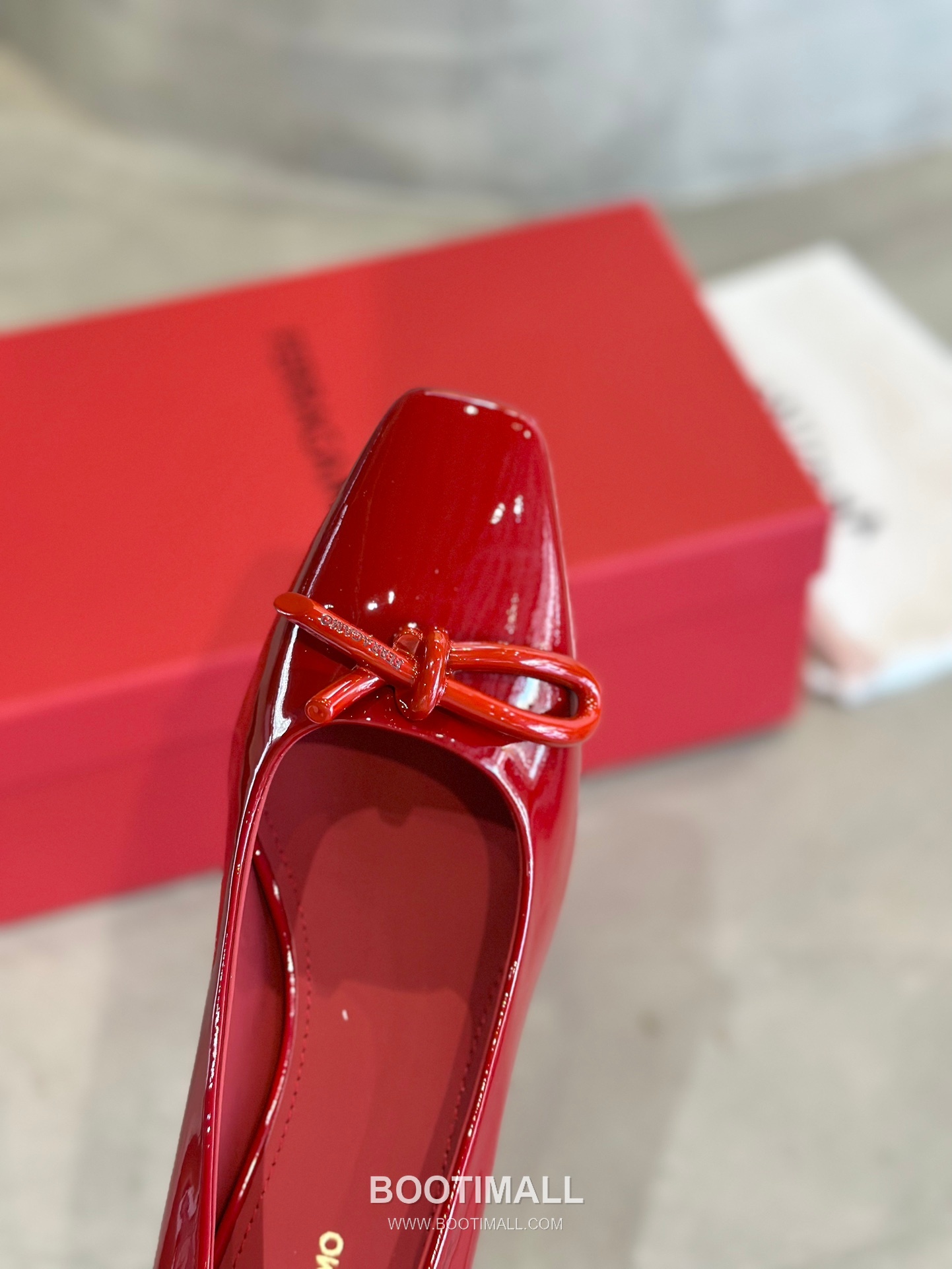 Salvatore Ferragamo Asymmetric Bow Lambskin Pump Heels 살바토레 페라가모 비대칭 리본 램스킨 펌프스 힐 504845 7cm 7