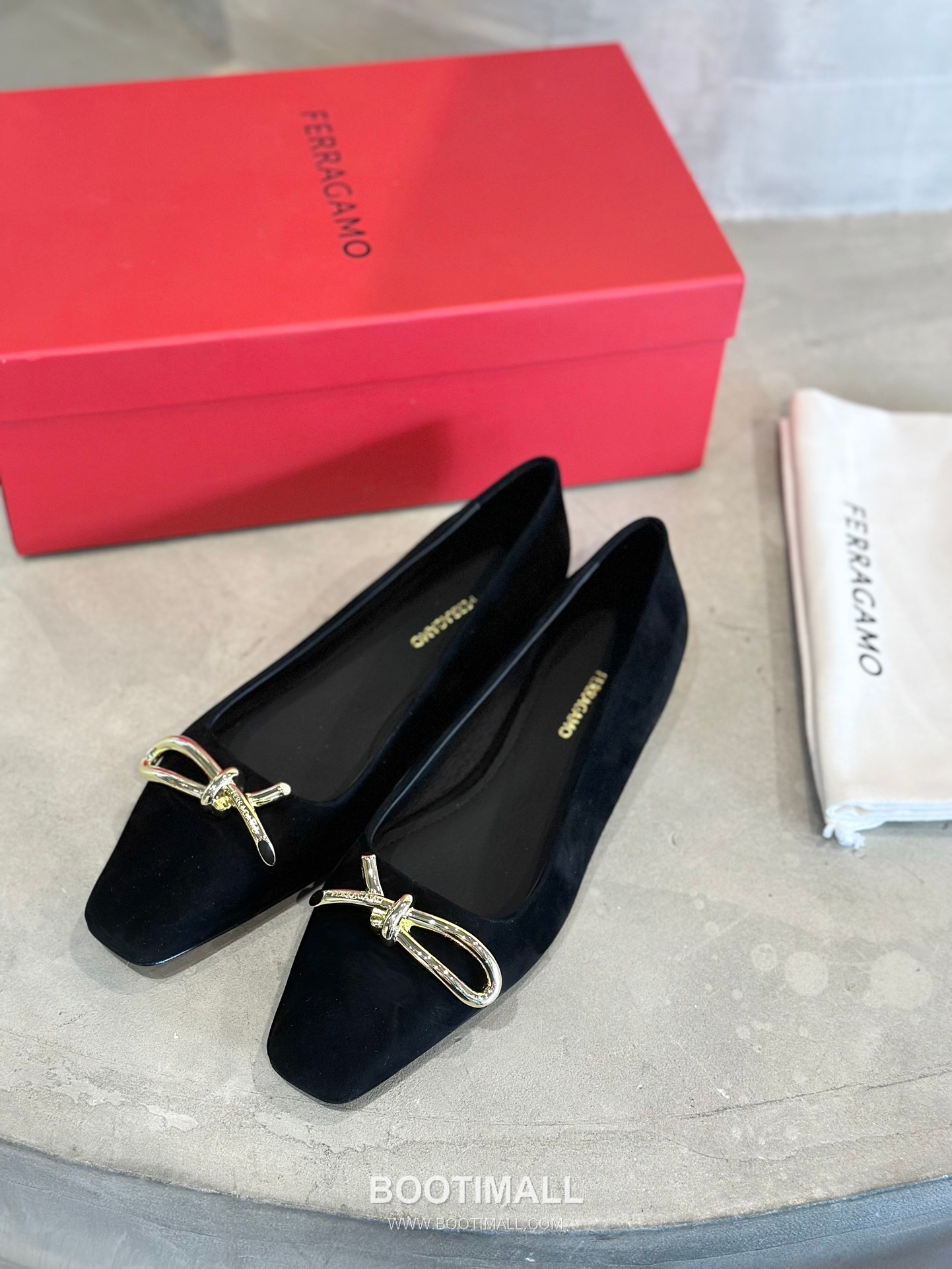 Salvatore Ferragamo Asymmetric Bow Lambskin Ballet Flats 살바토레 페라가모 비대칭 리본 램스킨 발레리나 플랫 504845 2cm 4
