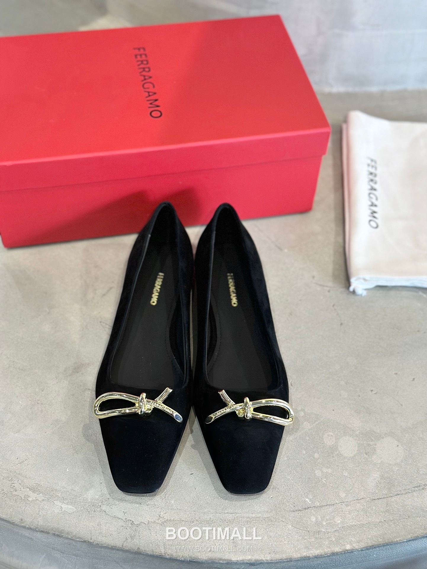 Salvatore Ferragamo Asymmetric Bow Lambskin Ballet Flats 살바토레 페라가모 비대칭 리본 램스킨 발레리나 플랫 504845 2cm 5