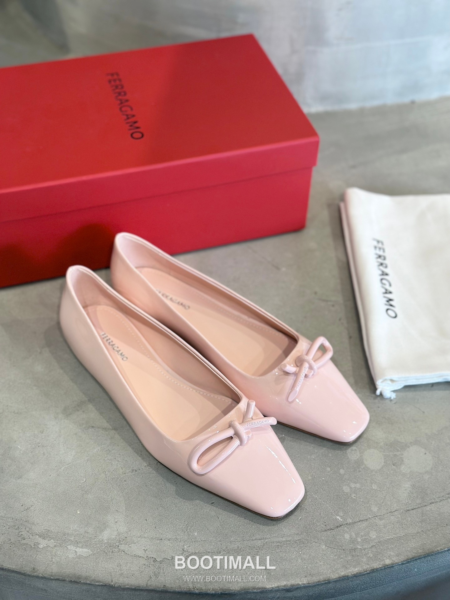 Salvatore Ferragamo Asymmetric Bow Lambskin Ballet Flats 살바토레 페라가모 비대칭 리본 램스킨 발레리나 플랫 504845 2cm 5