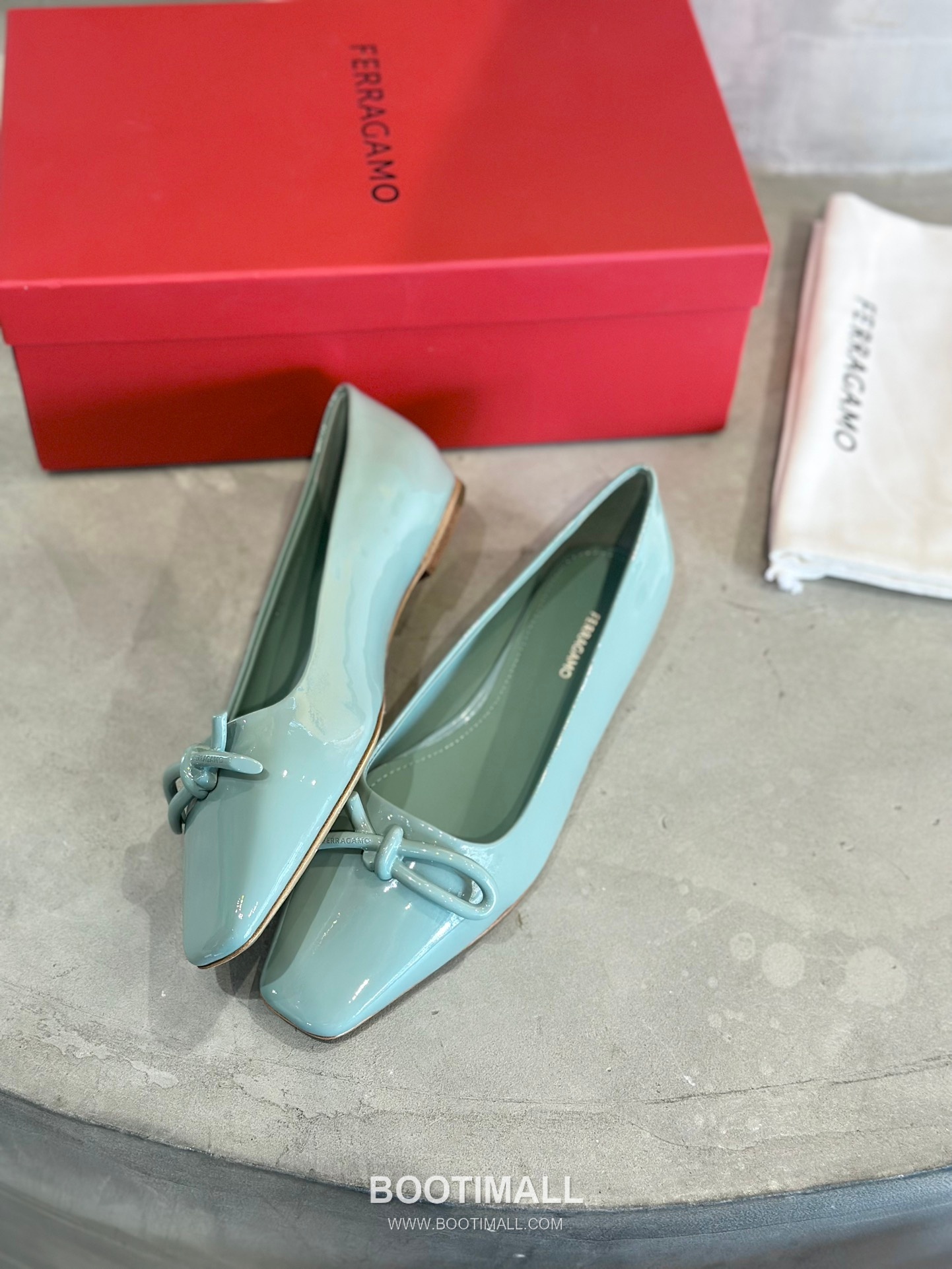 Salvatore Ferragamo Asymmetric Bow Lambskin Ballet Flats 살바토레 페라가모 비대칭 리본 램스킨 발레리나 플랫 504845 2cm 4