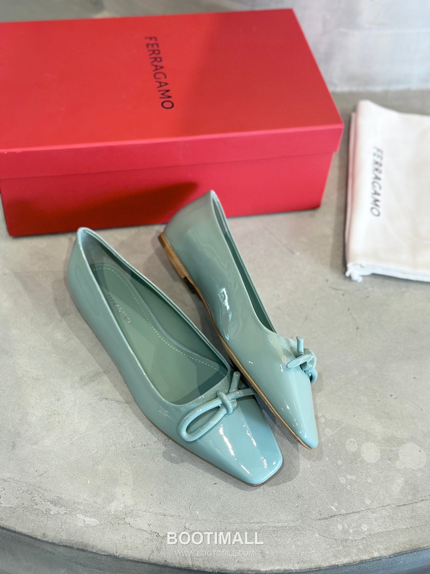 Salvatore Ferragamo Asymmetric Bow Lambskin Ballet Flats 살바토레 페라가모 비대칭 리본 램스킨 발레리나 플랫 504845 2cm 7