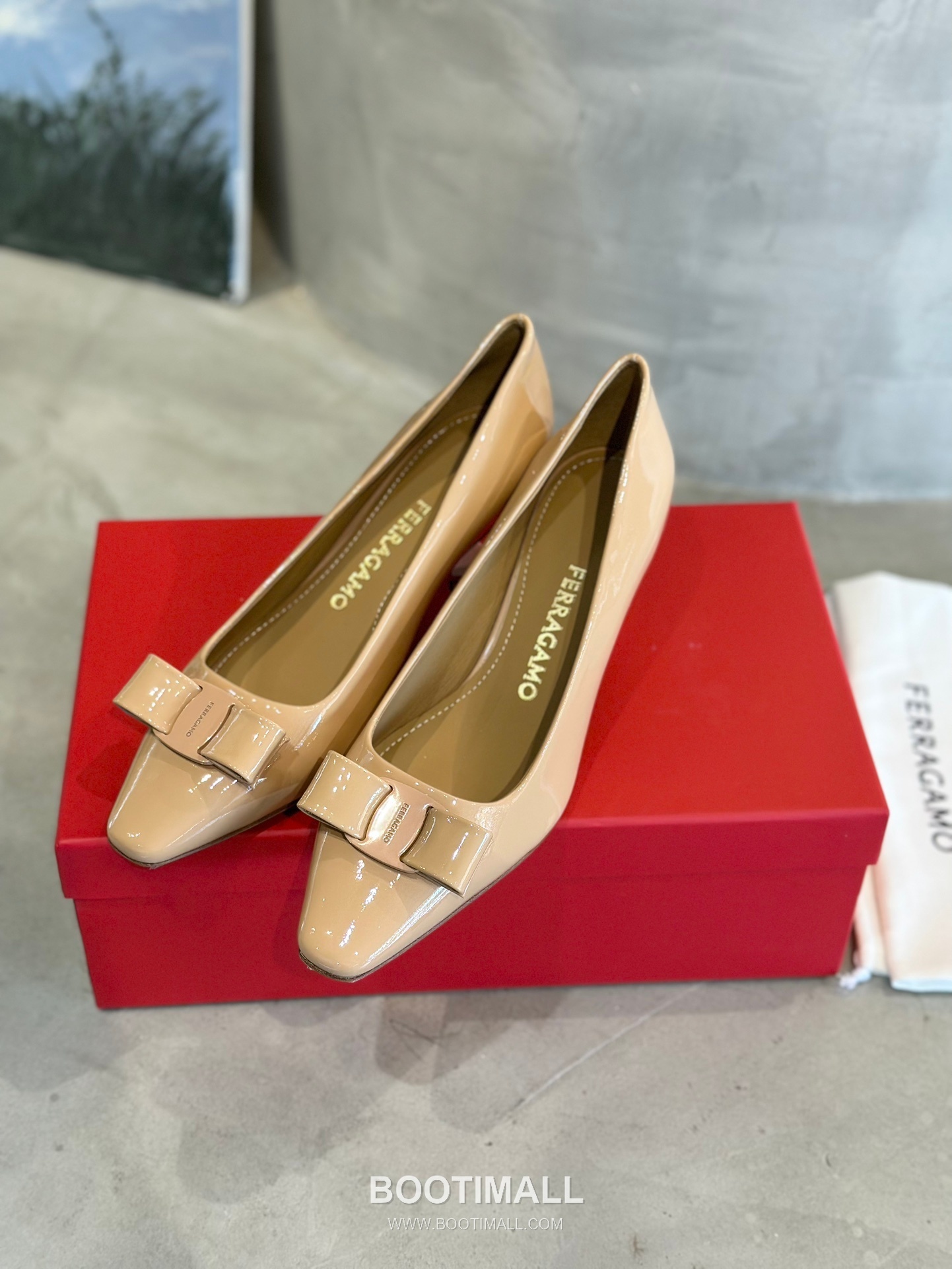 Salvatore Ferragamo Vara Bow Patent Leather Pump Heels 살바토레 페라가모 바라 리본 페이턴트 레더 펌프스 힐 504845 7cm 4
