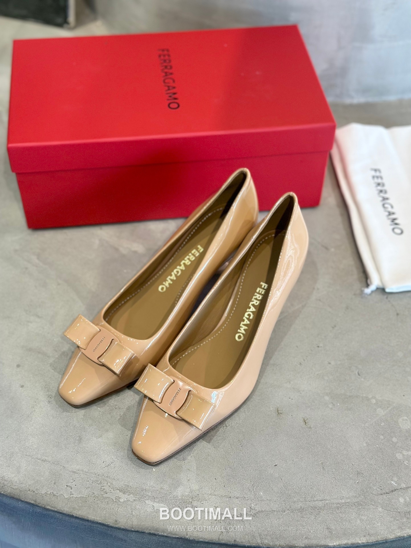 Salvatore Ferragamo Vara Bow Patent Leather Pump Heels 살바토레 페라가모 바라 리본 페이턴트 레더 펌프스 힐 504845 7cm 6