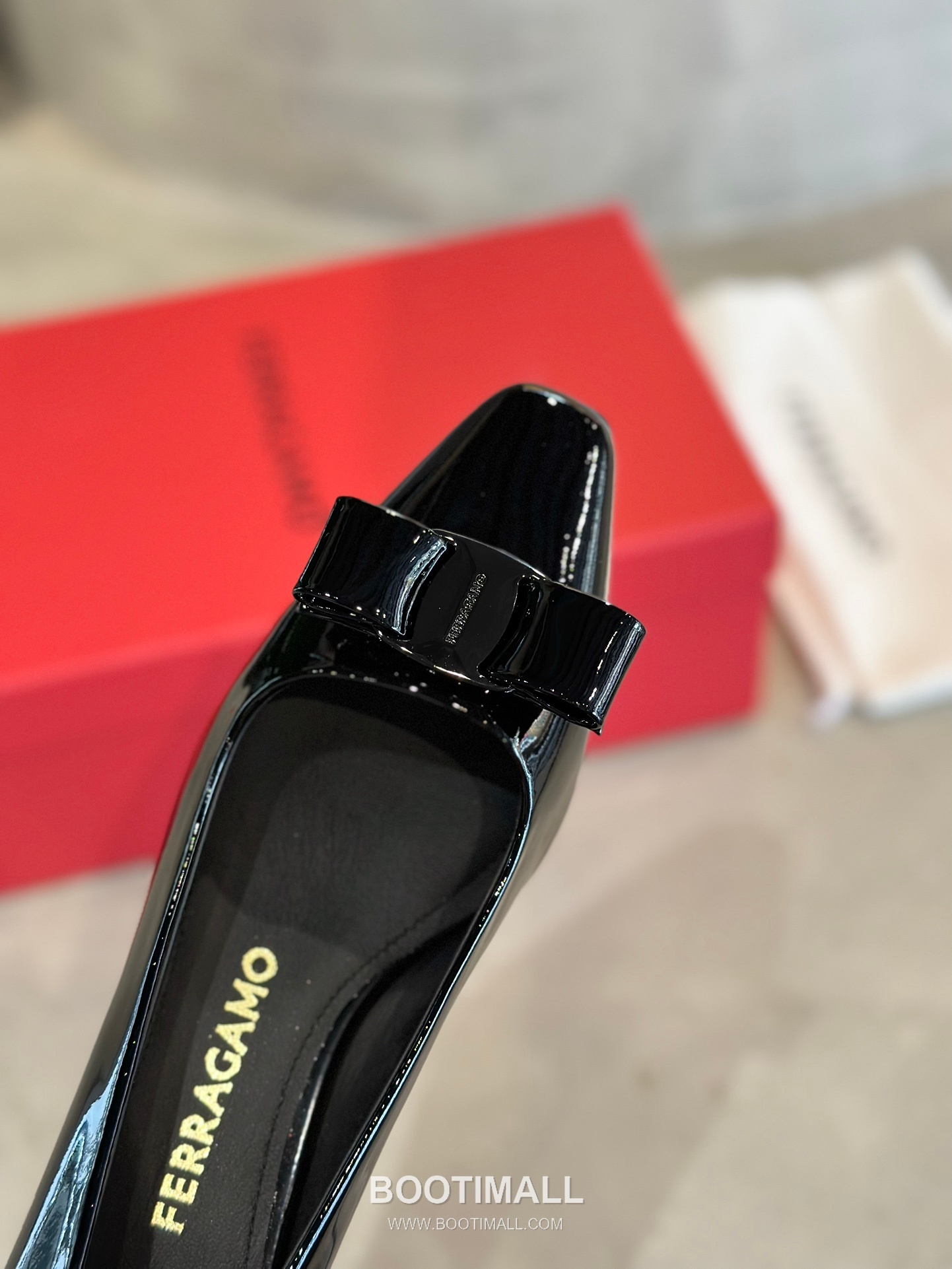 Salvatore Ferragamo Vara Bow Patent Leather Pump Heels 살바토레 페라가모 바라 리본 페이턴트 레더 펌프스 힐 504845 7cm 8