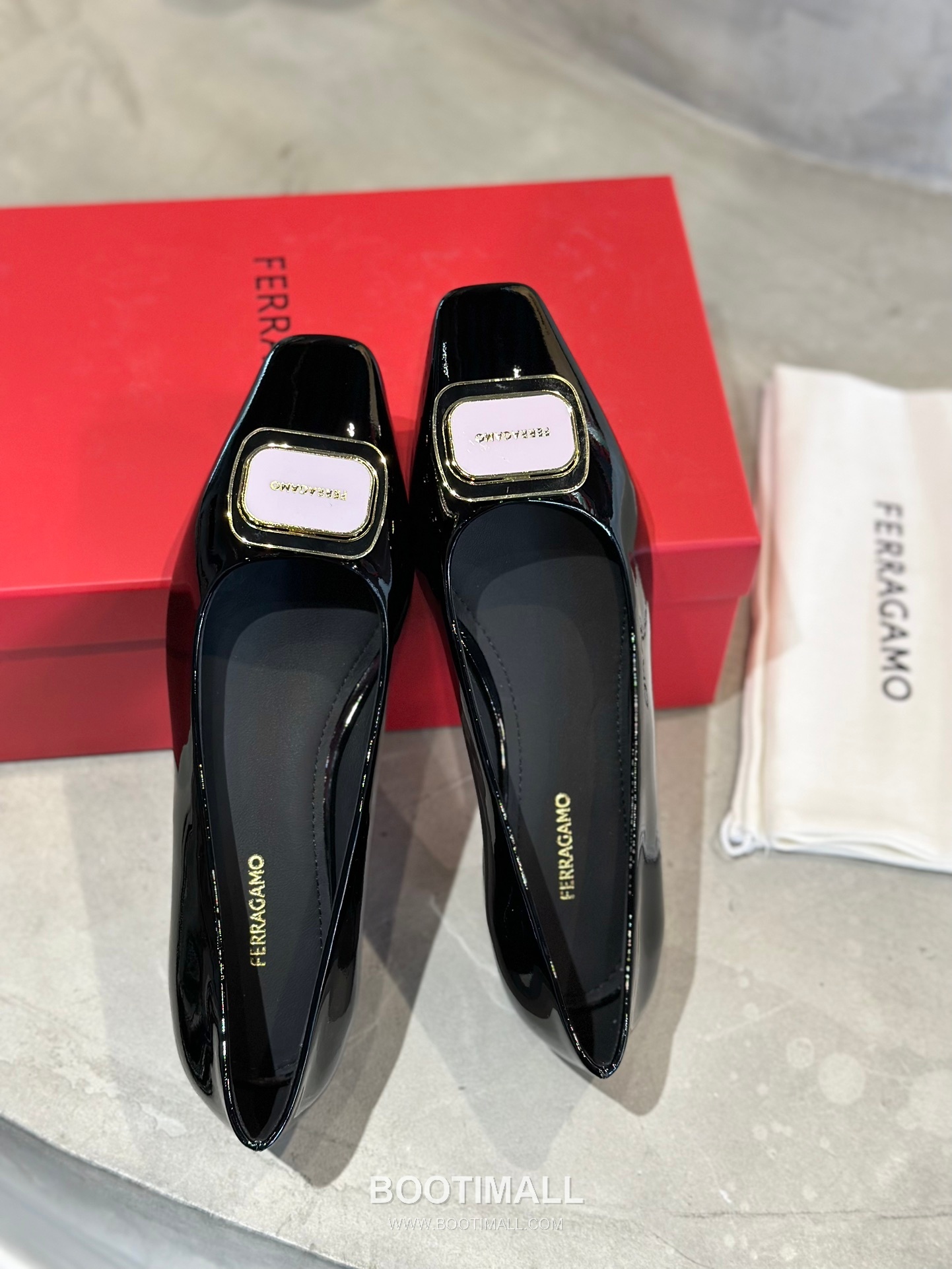 Salvatore Ferragamo Gancini Patent Leather Ballet Flats 살바토레 페라가모 간치니 페이턴트 레더 발레리나 플랫 504845 2cm 1