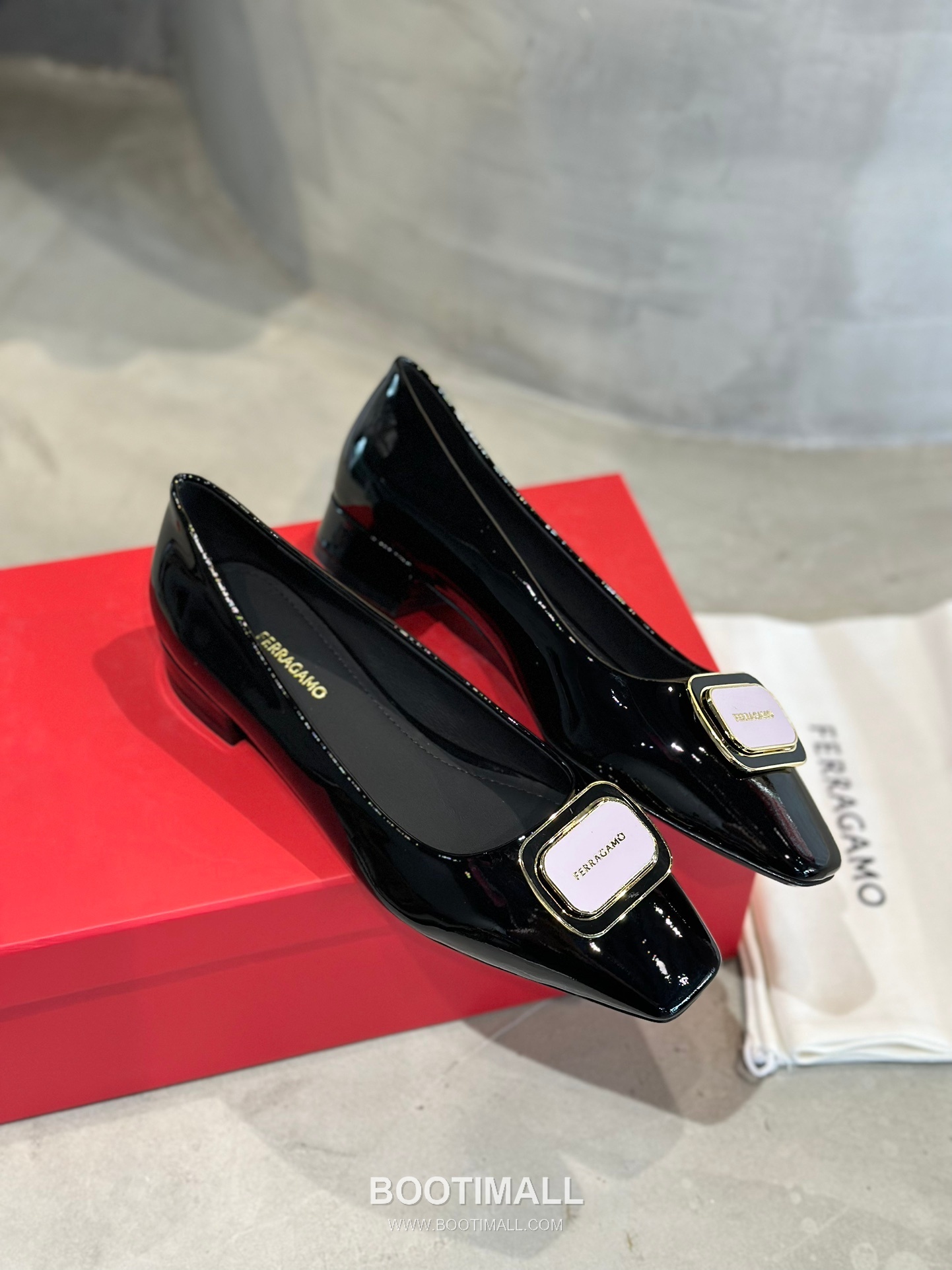Salvatore Ferragamo Gancini Patent Leather Ballet Flats 살바토레 페라가모 간치니 페이턴트 레더 발레리나 플랫 504845 2cm 3