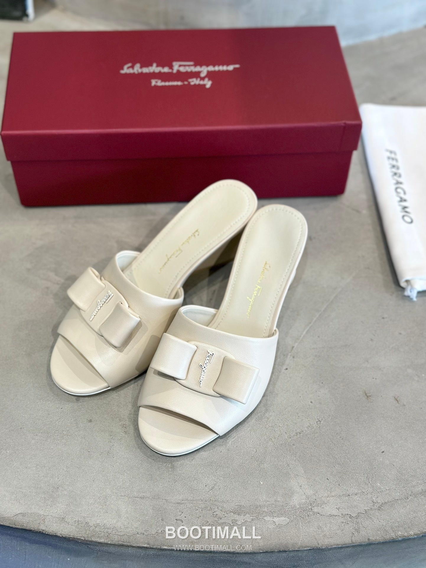 Salvatore Ferragamo Viva Bow Nappa Leather Sandals 살바토레 페라가모 비바 리본 나파 레더 샌들 454039 6cm 1