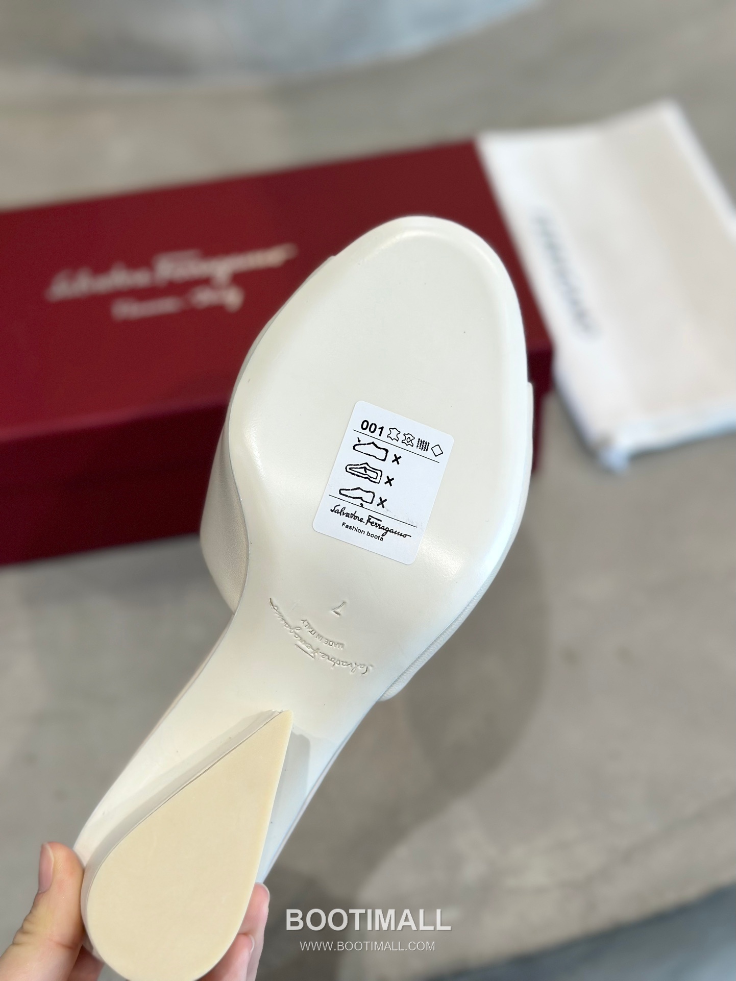 Salvatore Ferragamo Viva Bow Nappa Leather Sandals 살바토레 페라가모 비바 리본 나파 레더 샌들 454039 6cm 9