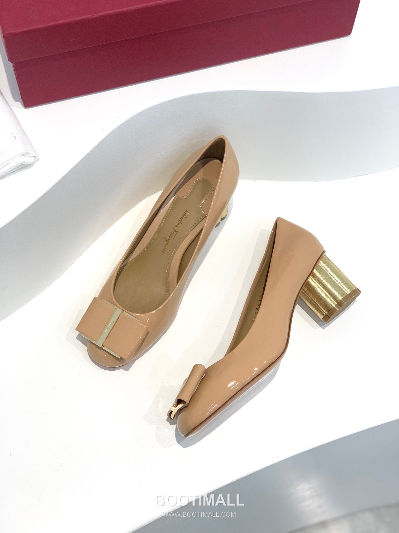 Salvatore Ferragamo Vara Bow Velvet Mid Heel Pumps 살바토레 페라가모 바라 리본 벨벳 미들 힐 펌프스 504845 5cm 3