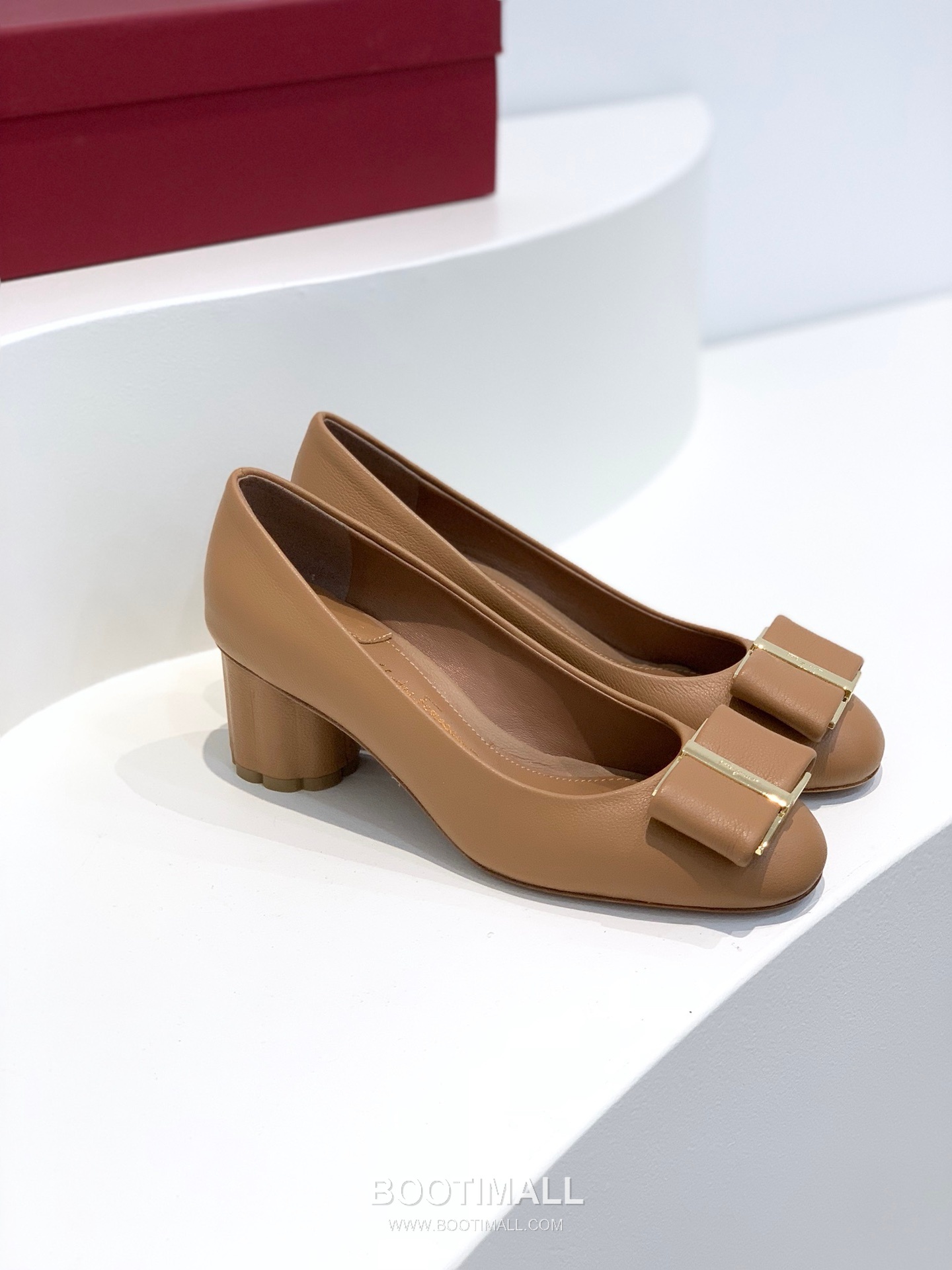 Salvatore Ferragamo Vara Bow Velvet Mid Heel Pumps 살바토레 페라가모 바라 리본 벨벳 미들 힐 펌프스 504845 5cm 4