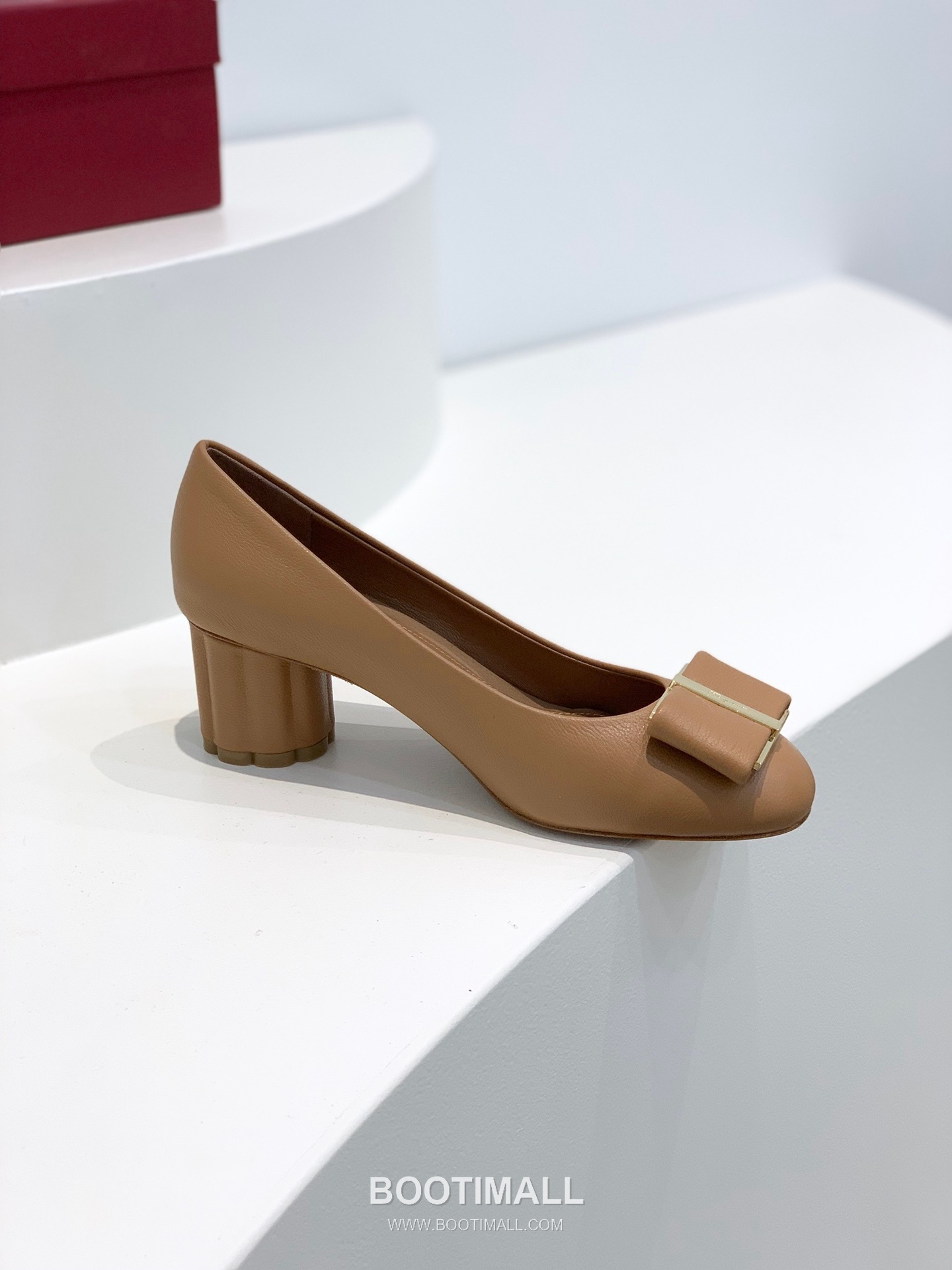 Salvatore Ferragamo Vara Bow Velvet Mid Heel Pumps 살바토레 페라가모 바라 리본 벨벳 미들 힐 펌프스 504845 5cm 5