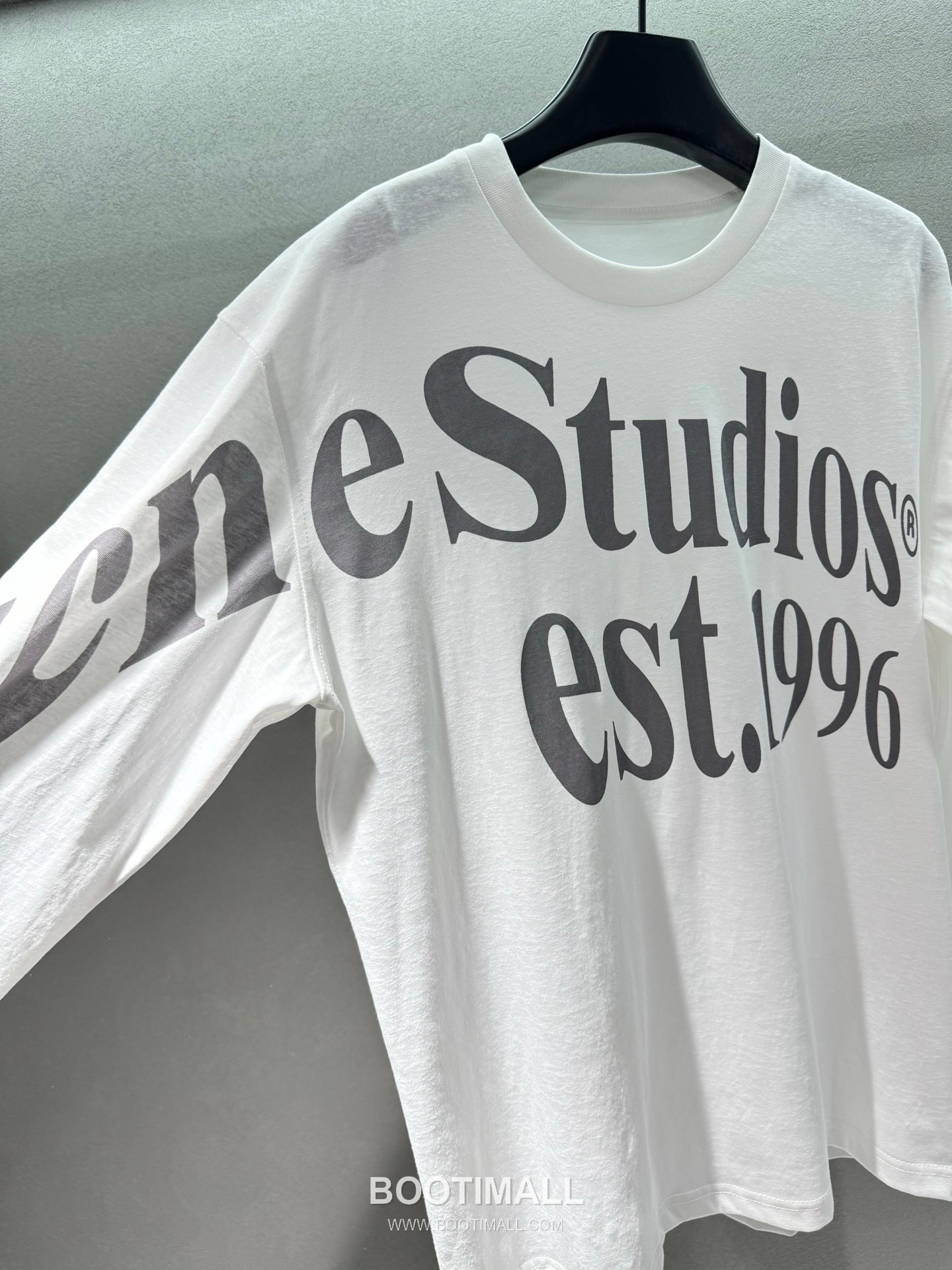 Acne Studios SS26 Distressed Logo Long Sleeve T-Shirt 아크네 스튜디오 SS26 디스트레스드 로고 롱슬리브 티셔츠 11