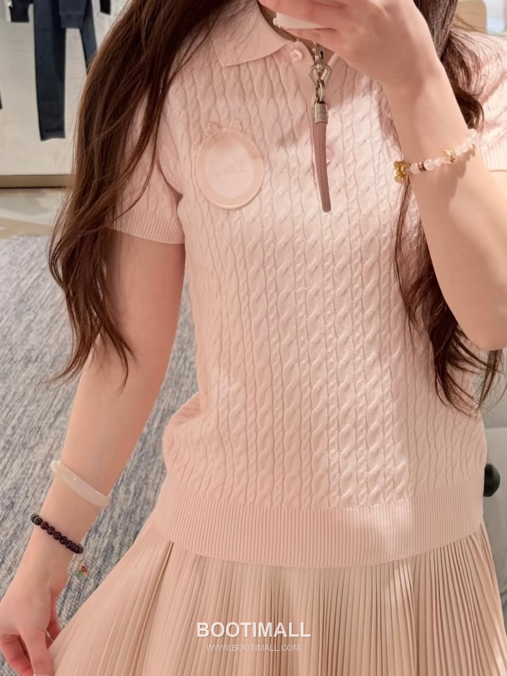 Dior Rococo CD Mother-of-Pearl Button Ribbed Cable-Knit Pink Short Sleeve Knit Top 디올 로코코 CD 자개 버튼 리브 케이블 니트 핑크 반팔 탑 3