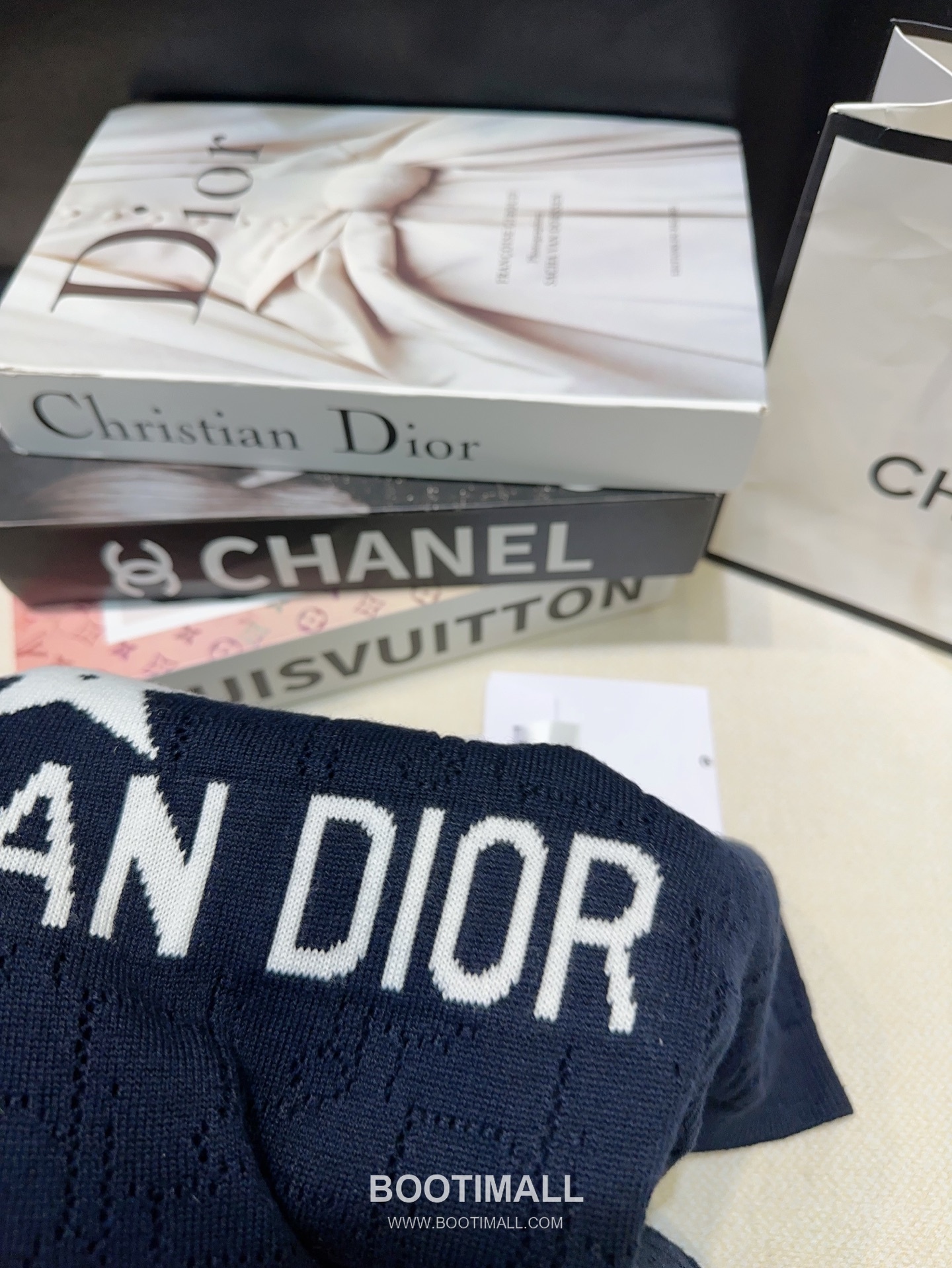 Dior Star Logo Jacquard Knit Short Sleeve Top 디올 스타 로고 자카드 니트 반팔 탑 4