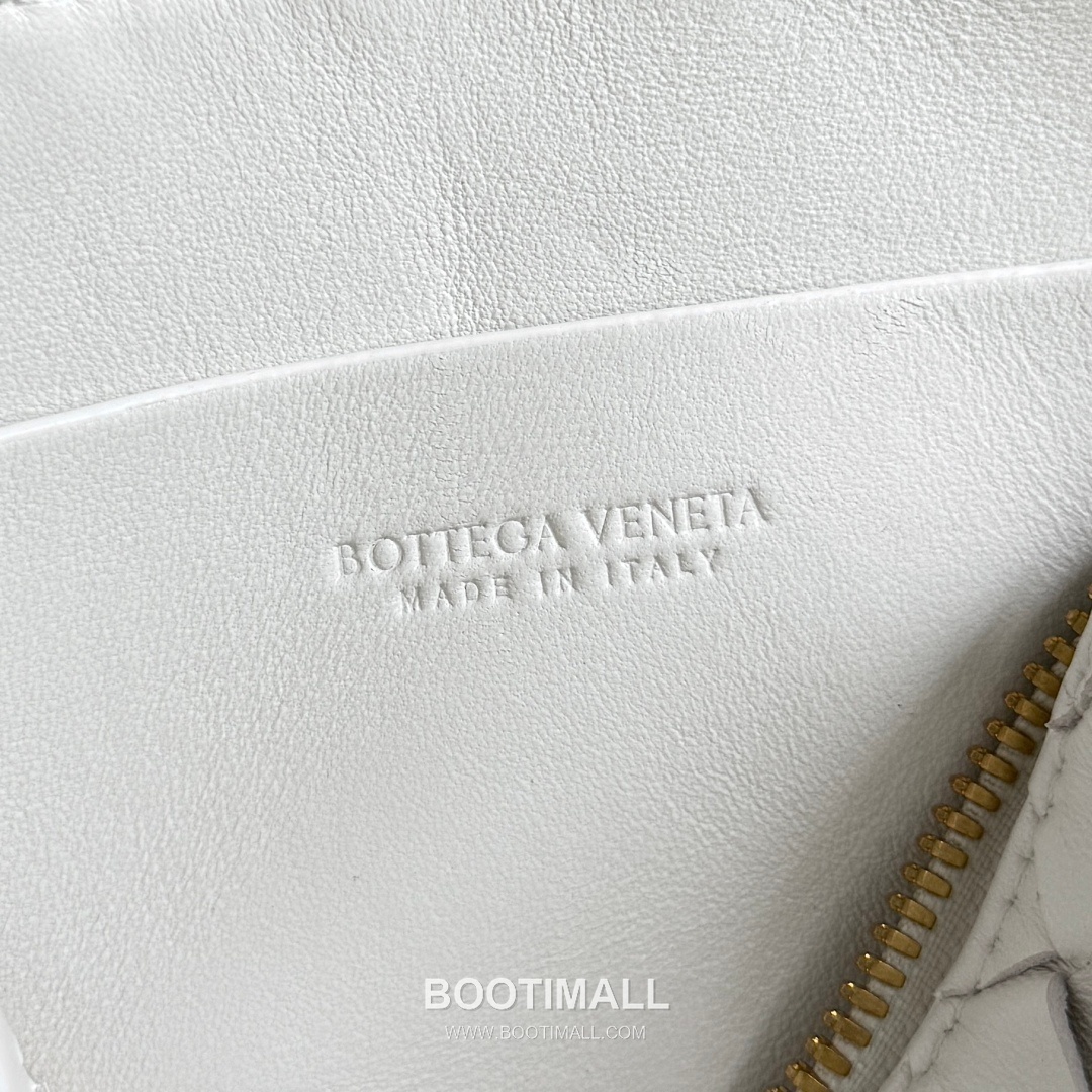Bottega Veneta Concert Pouch Mini Intrecciato Leather Crossbody Bag 보테가 베네타 콘서트 파우치 미니 794258 인트레치아토 레더 크로스백 18.5cm 7