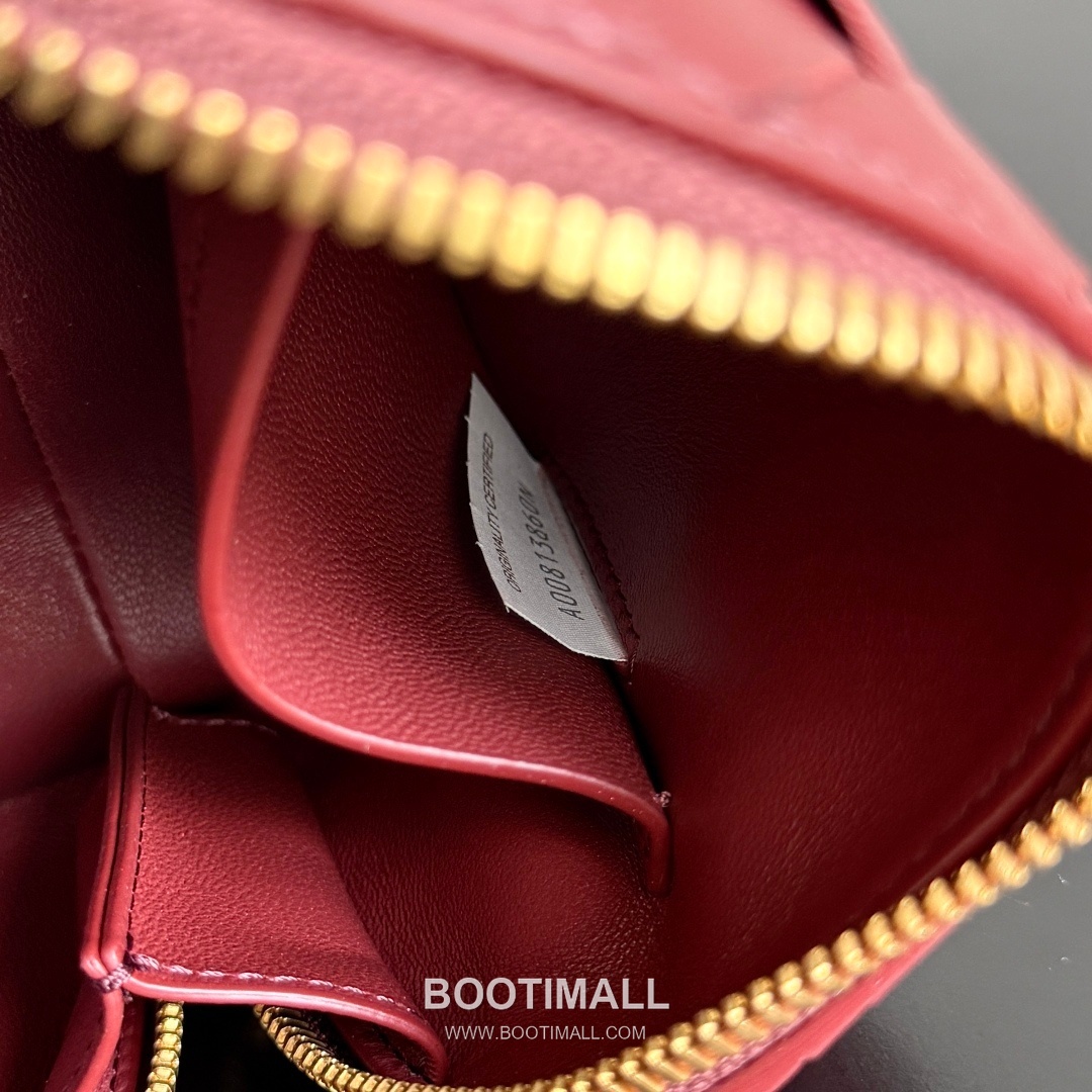 Bottega Veneta Concert Pouch Intrecciato Leather Mini Crossbody Bag 보테가베네타 콘서트 파우치 인트레치아토 가죽 미니 크로스백 18.5cm 8