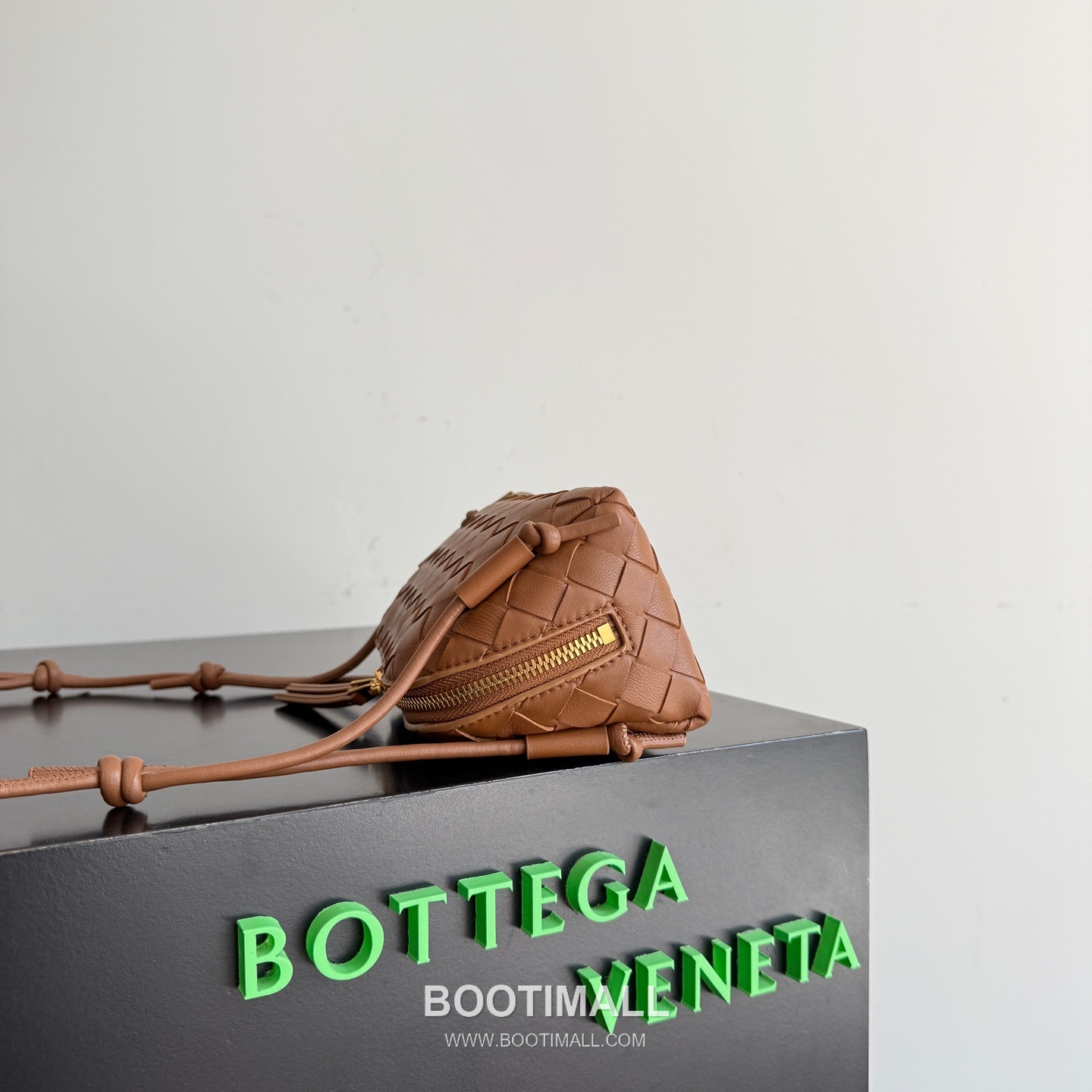 Bottega Veneta Concert Pouch 794258 Crossbody Bag 보테가 베네타 콘서트 파우치 794258 크로스백 18.5cm 3