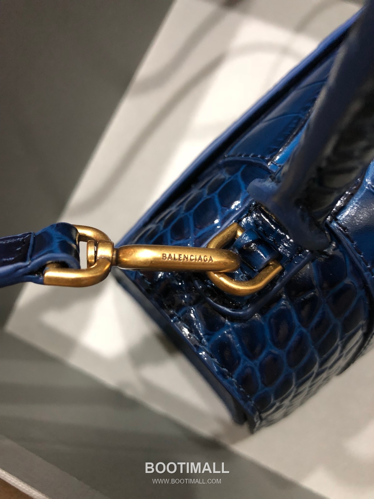Balenciaga Hourglass Crocodile Embossed Leather Top Handle Bag 발렌시아가 아워글래스 크로커다일 엠보싱 가죽 탑핸들 백 24cm 6