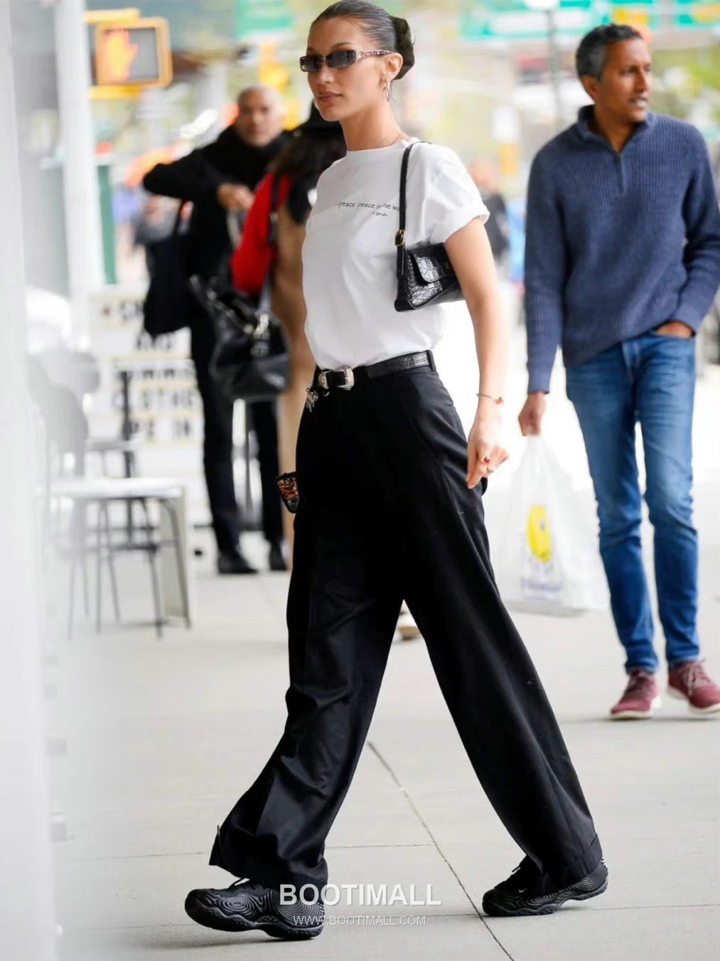 Balenciaga XX Flap Croc-Embossed Leather Black Shoulder Bag 발렌시아가 XX 플랩 크로커 엠보스드 레더 블랙 숄더백 27cm 2