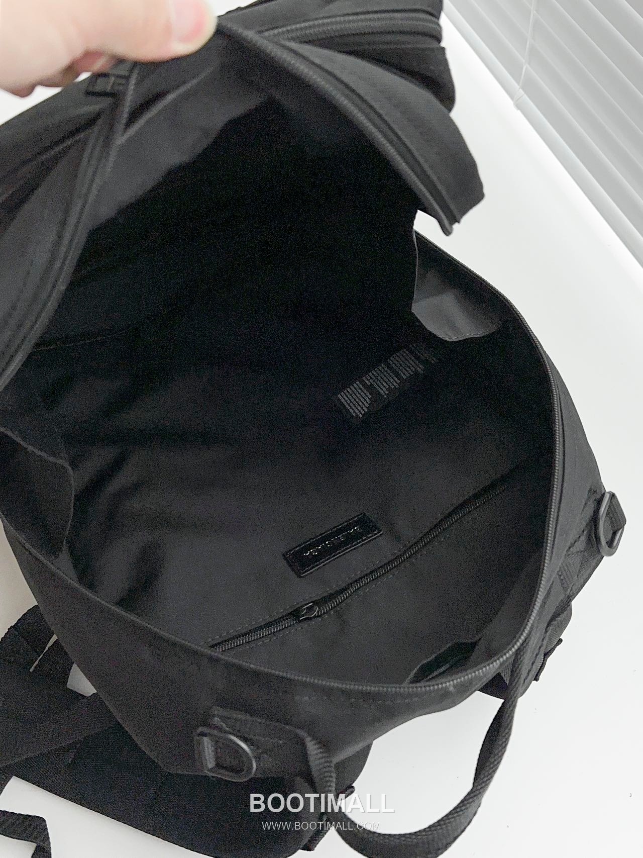 Balenciaga Army Space Nylon Backpack 발렌시아가 아미 스페이스 나일론 백팩 41cm 6