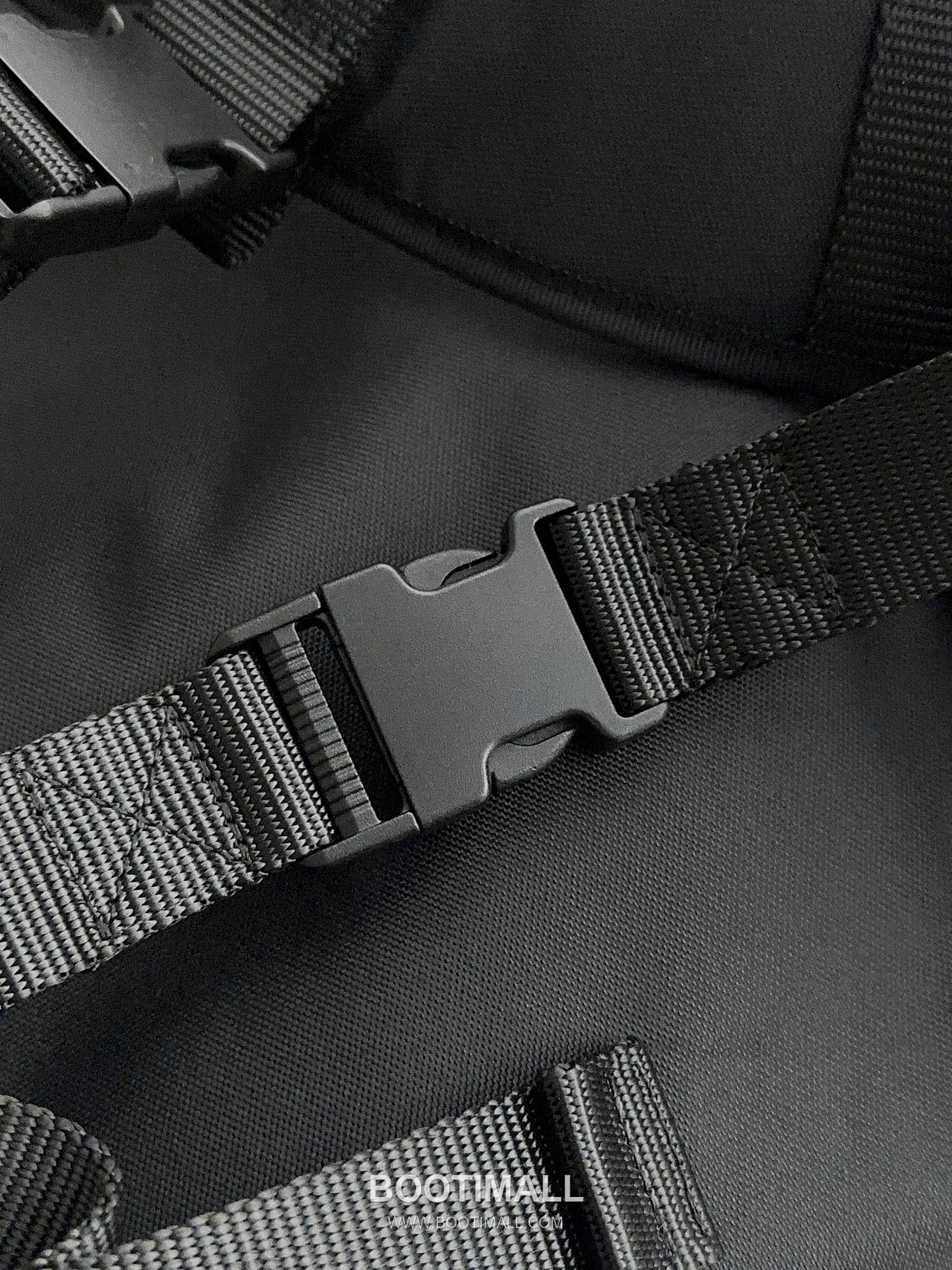 Balenciaga Ski Sponsor Nylon Backpack 발렌시아가 스키 스폰서 나일론 백팩 57.9cm 9