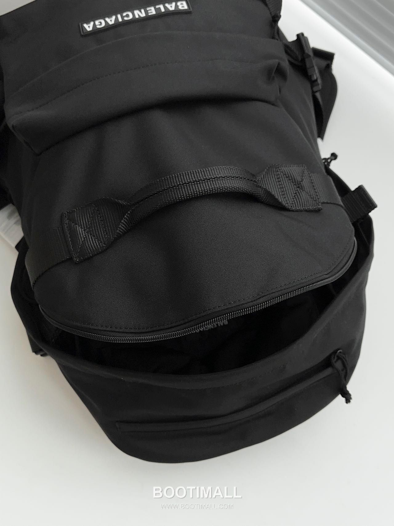 Balenciaga Skiwear SKI Recycled Nylon Backpack 발렌시아가 스키웨어 SKI 리사이클 나일론 백팩 57.9cm 11