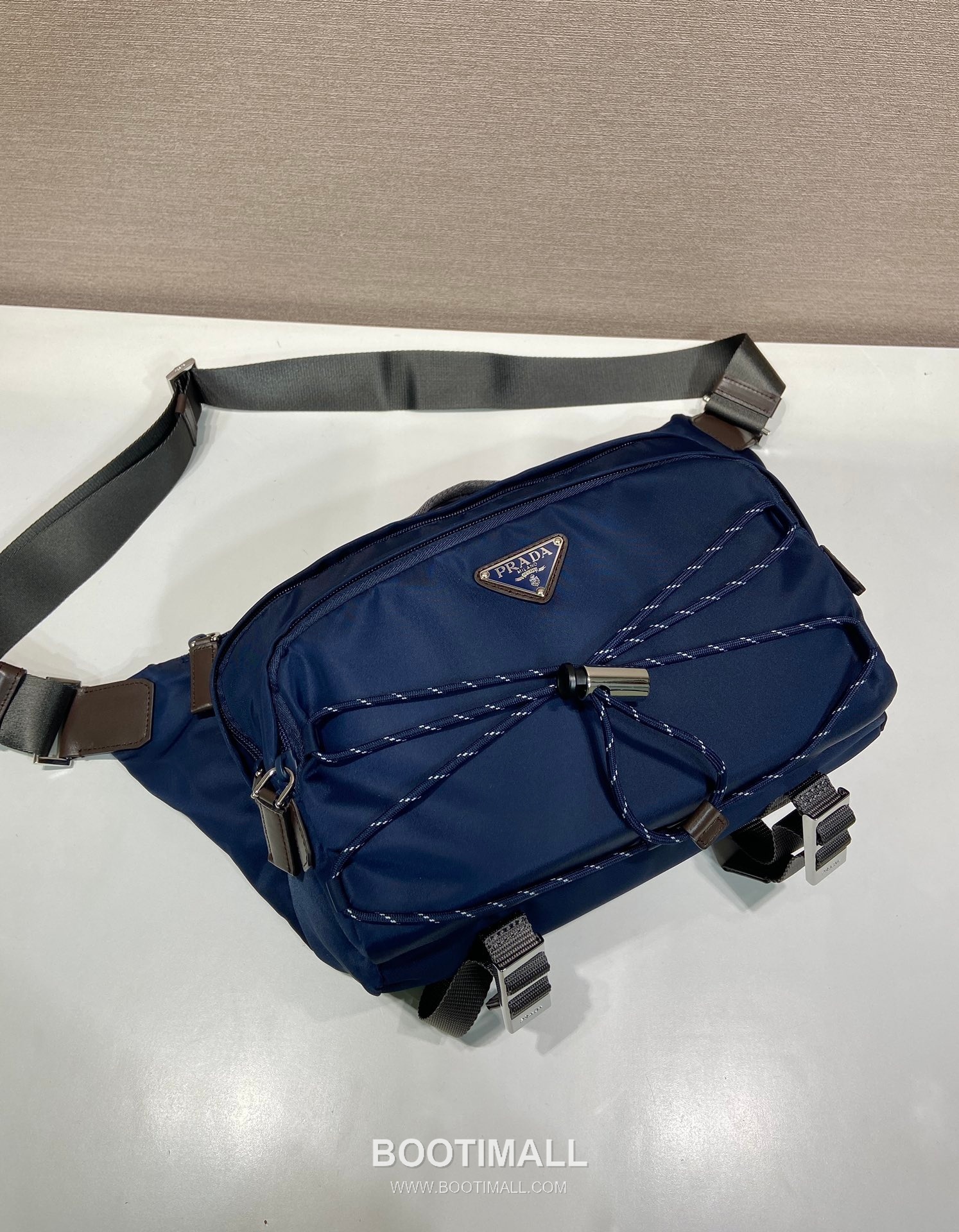 Prada Re-Nylon Messenger Bag 2VH201 프라다 리나일론 사피아노 가죽 트리밍 메신저백 30cm 3