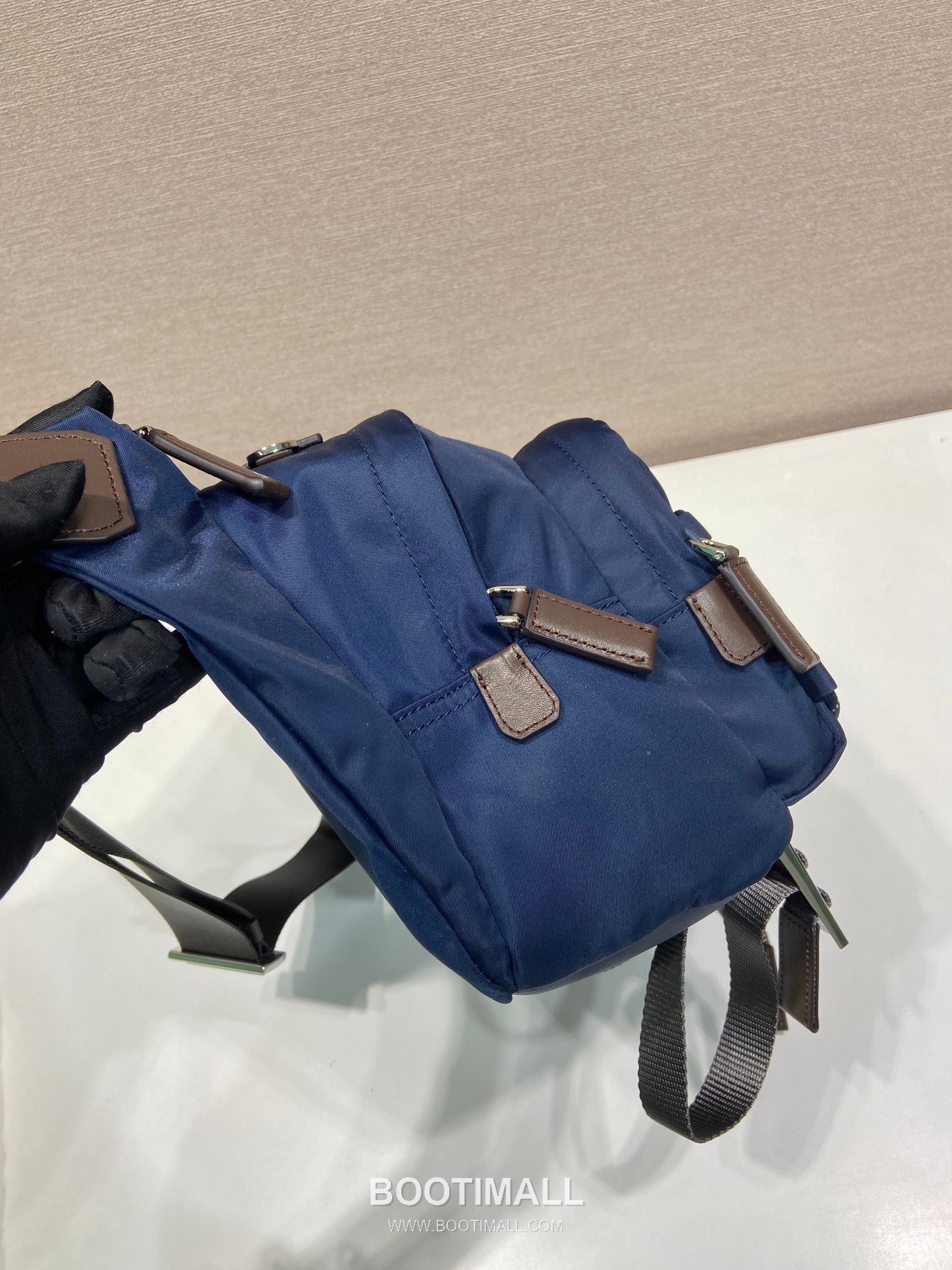 Prada Re-Nylon Messenger Bag 2VH201 프라다 리나일론 사피아노 가죽 트리밍 메신저백 30cm 5