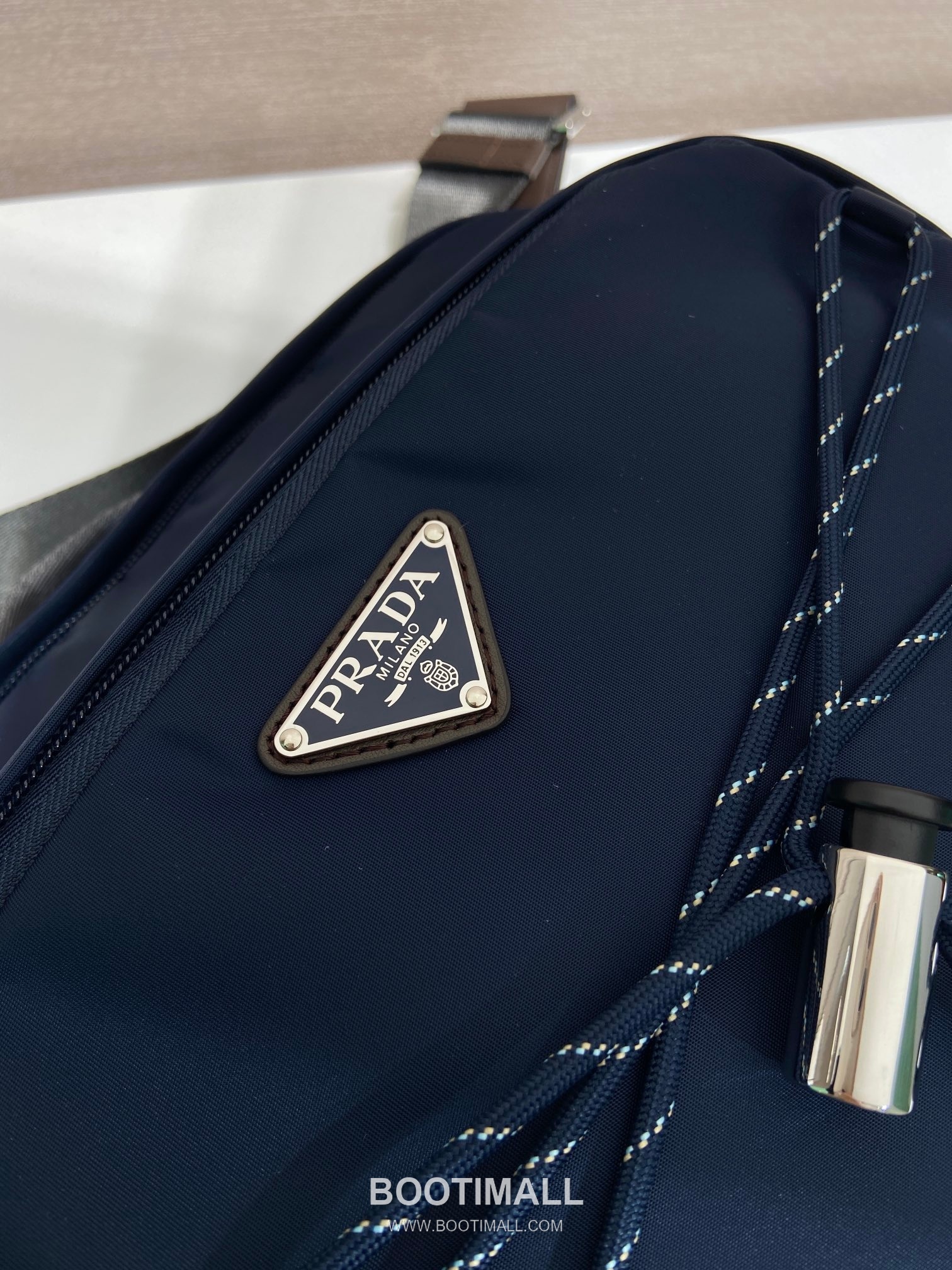 Prada Re-Nylon Messenger Bag 2VH201 프라다 리나일론 사피아노 가죽 트리밍 메신저백 30cm 7