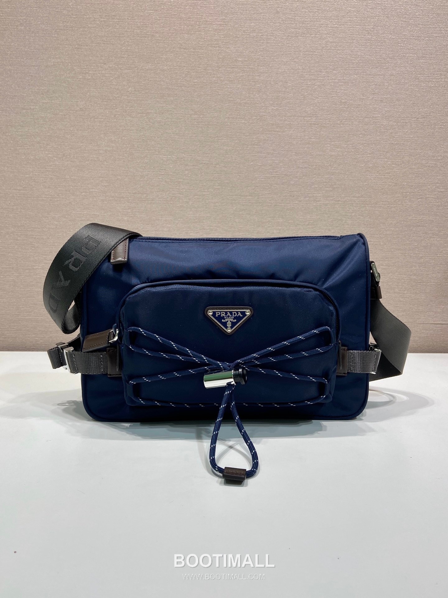 Prada Re-Nylon Messenger Bag 2VH192 프라다 리나일론 가죽 트리밍 메신저백 28cm 1