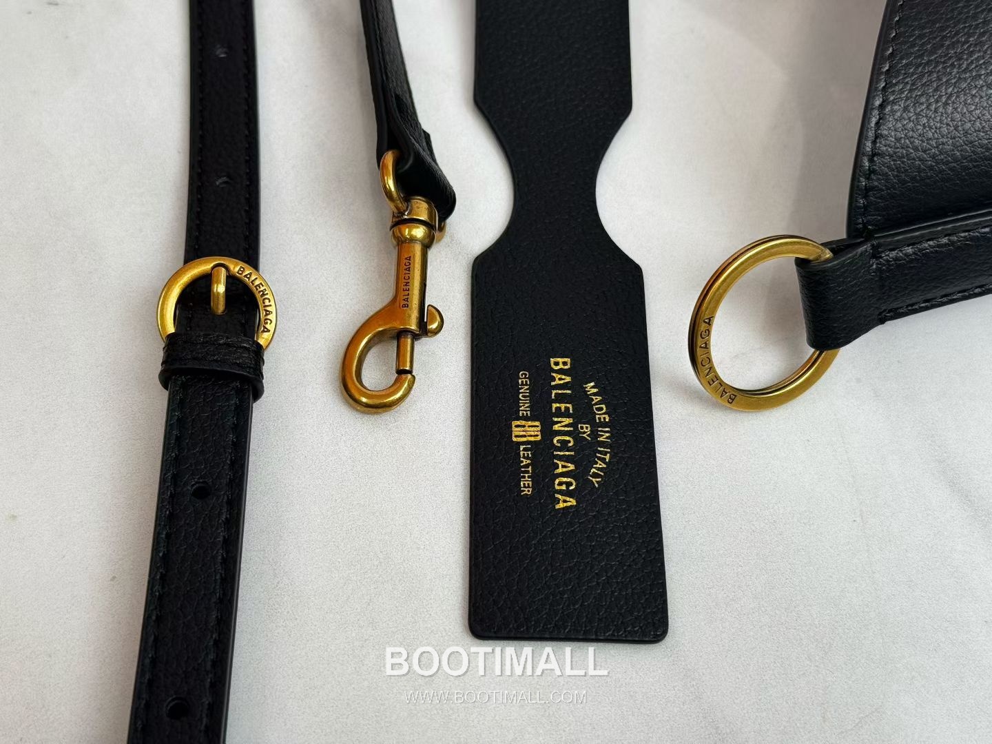 Balenciaga Carrie Hobo Grained Leather Small Shoulder Bag 발렌시아가 캐리 호보 그레인 가죽 스몰 숄더백 25cm 8