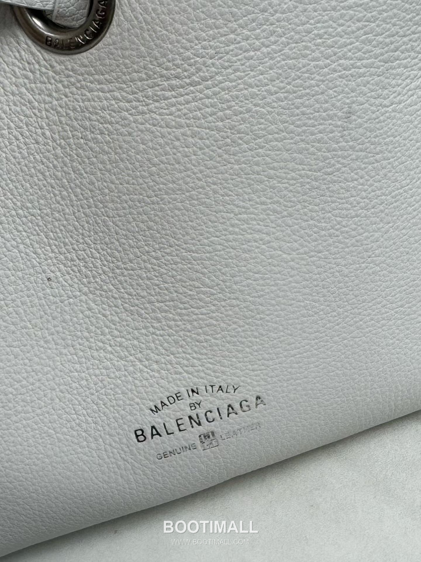 Balenciaga Carrie Hobo Grained Leather Small Shoulder Bag 발렌시아가 캐리 호보 그레인 가죽 스몰 숄더백 25cm 5