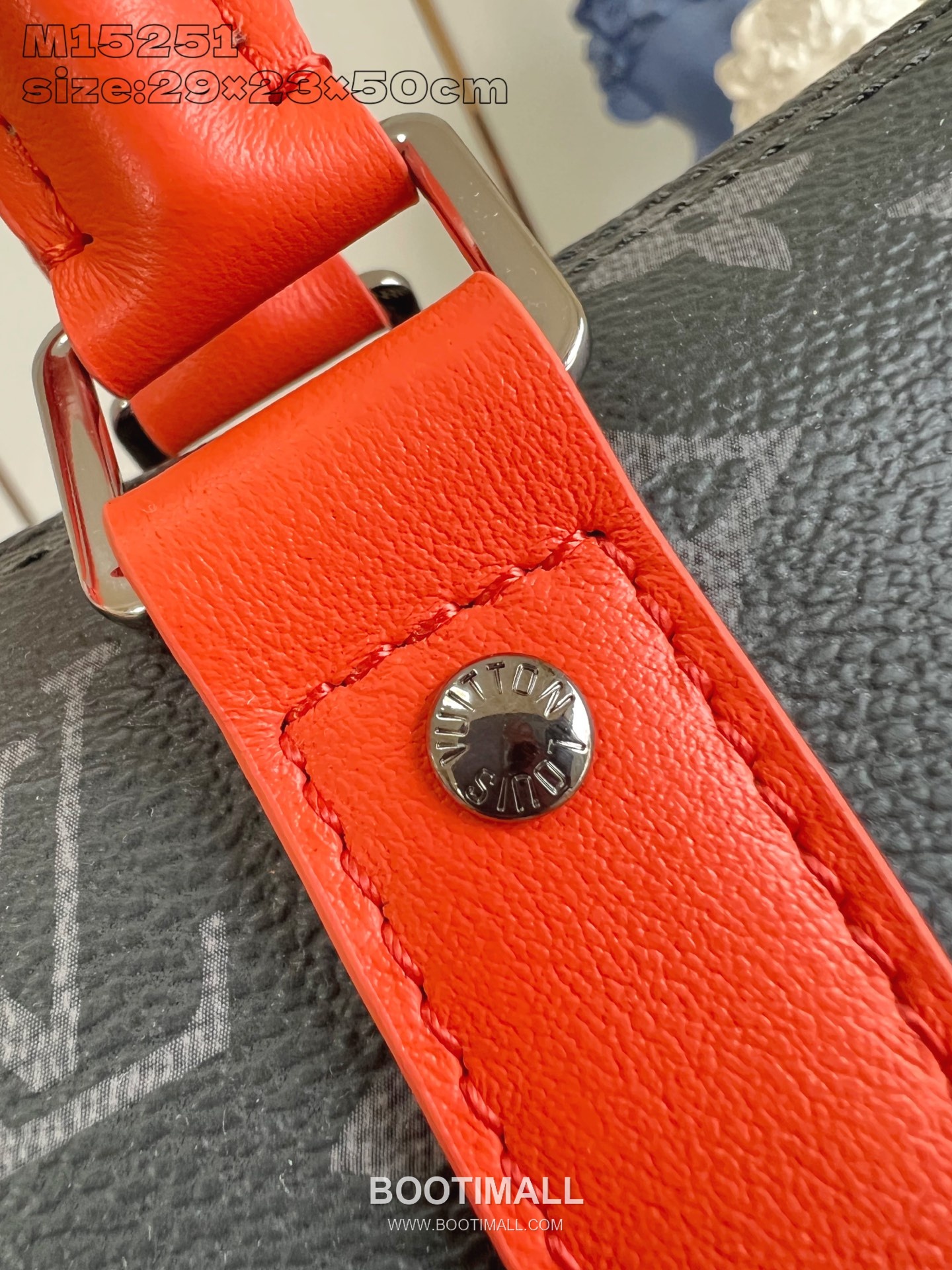 Louis Vuitton Keepall Bandoulière 50 Monogram Eclipse Canvas Travel Bag M15251 루이비통 키폴 반둘리에 50 모노그램 이클립스 캔버스 트래블백 50cm 2