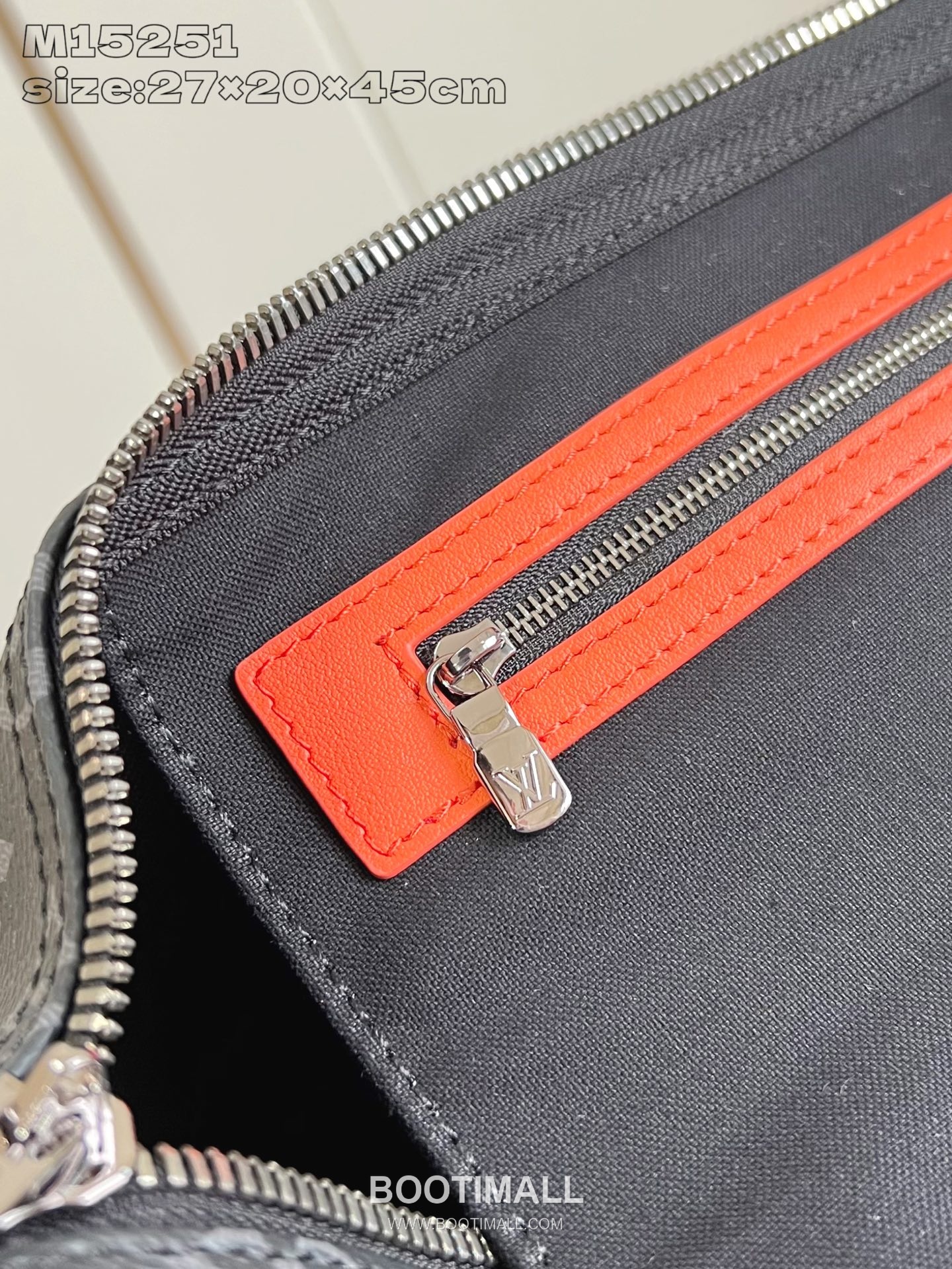 Louis Vuitton Keepall Bandoulière 45 Monogram Eclipse Canvas Travel Bag M15251 루이비통 키폴 반둘리에 45 모노그램 이클립스 캔버스 트래블백 45cm 12