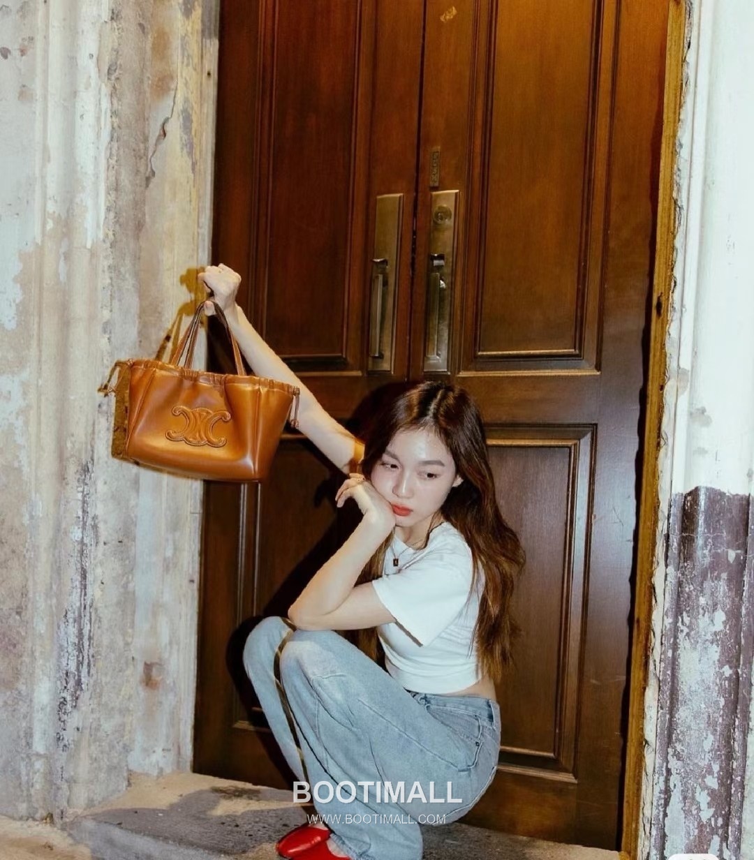 Celine Triomphe Drawstring 111013 Smooth Calfskin Bucket Bag 셀린느 트리옹프 드로우스트링 111013 스무스 카프스킨 버킷백 22cm 1