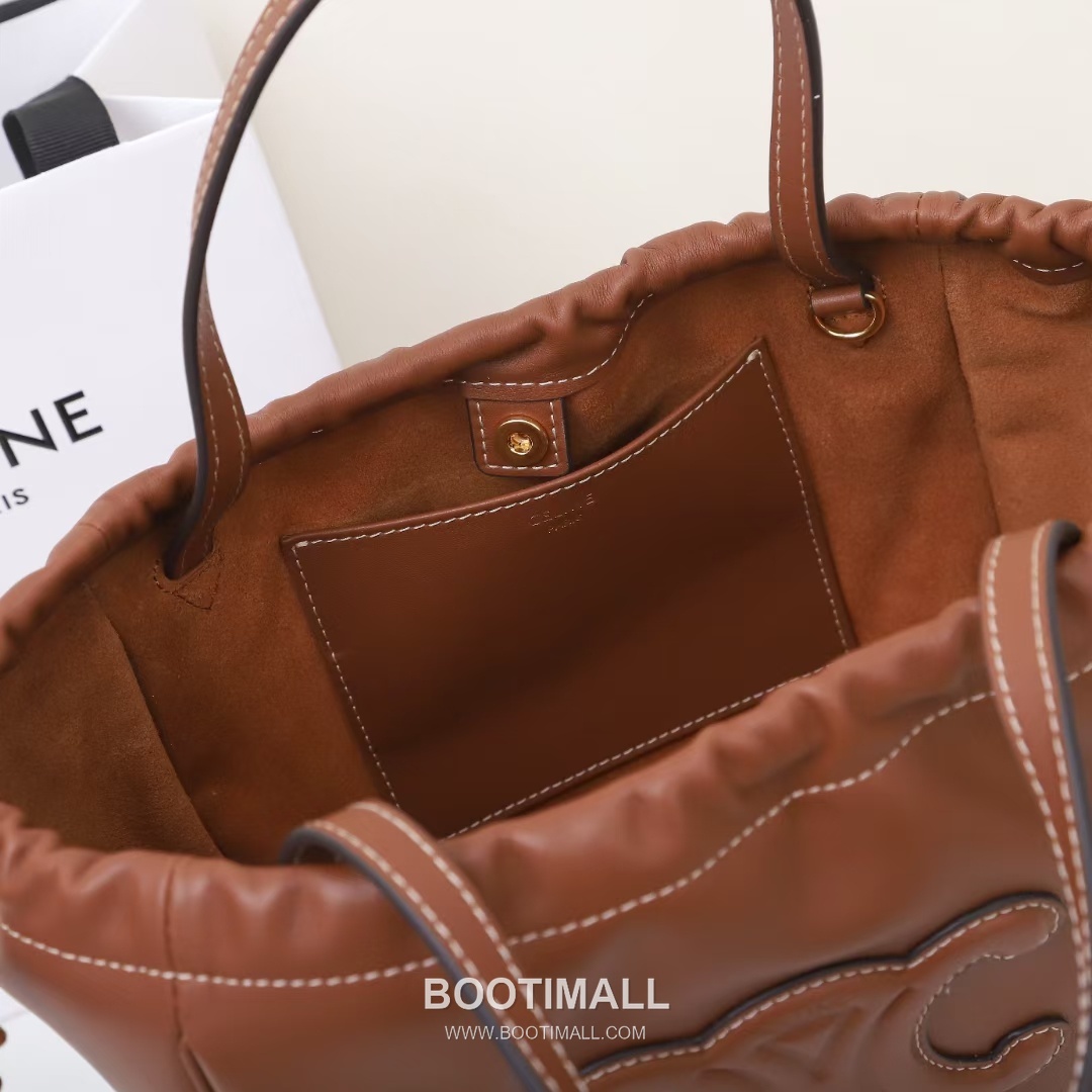 Celine Triomphe Drawstring 111013 Smooth Calfskin Bucket Bag 셀린느 트리옹프 드로우스트링 111013 스무스 카프스킨 버킷백 22cm 17