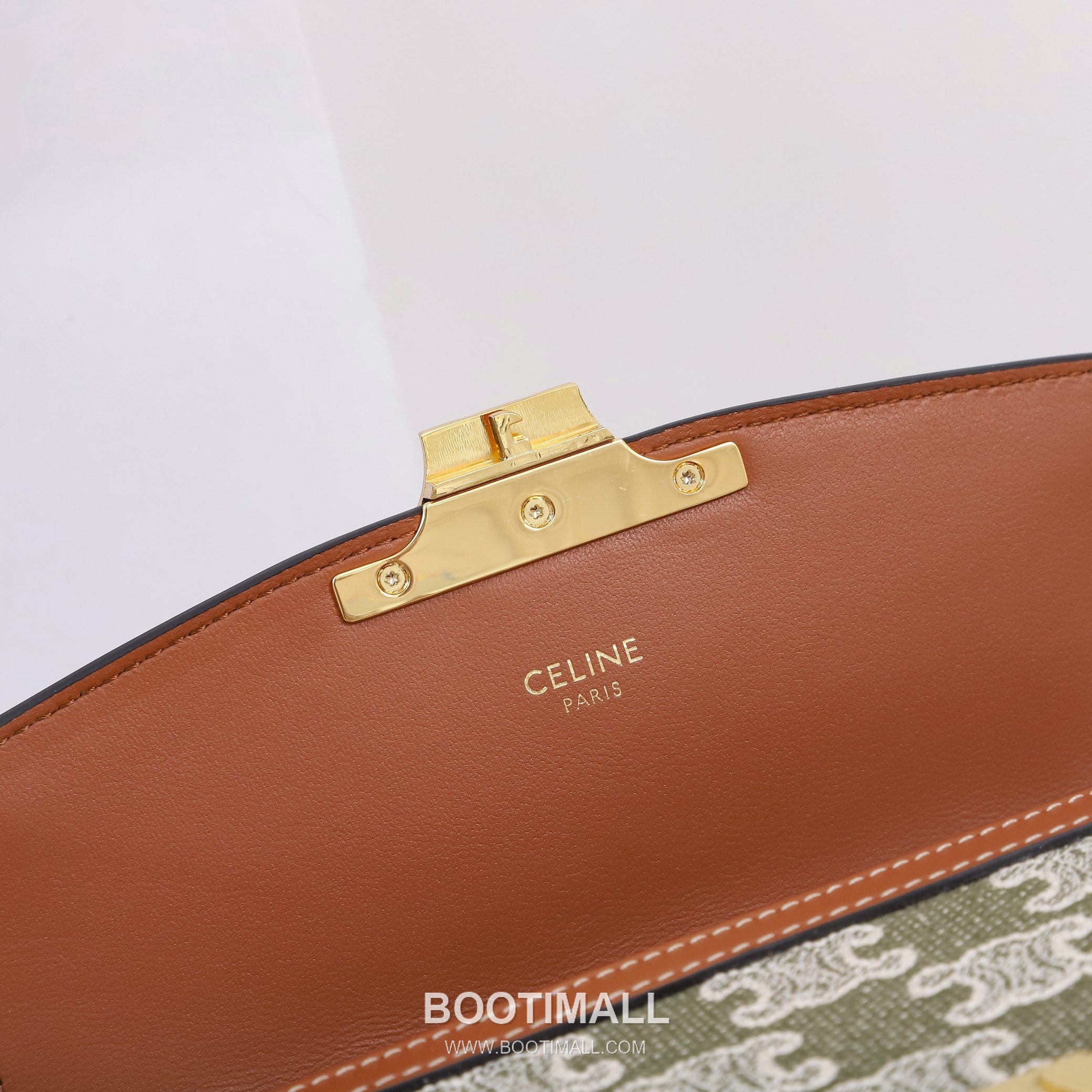 CELINE Triomphe Denim Embroidered Canvas Shoulder Bag 188882 셀린느 트리옹프 데님 자카드 캔버스 가죽 트리밍 숄더백 18.5cm 8