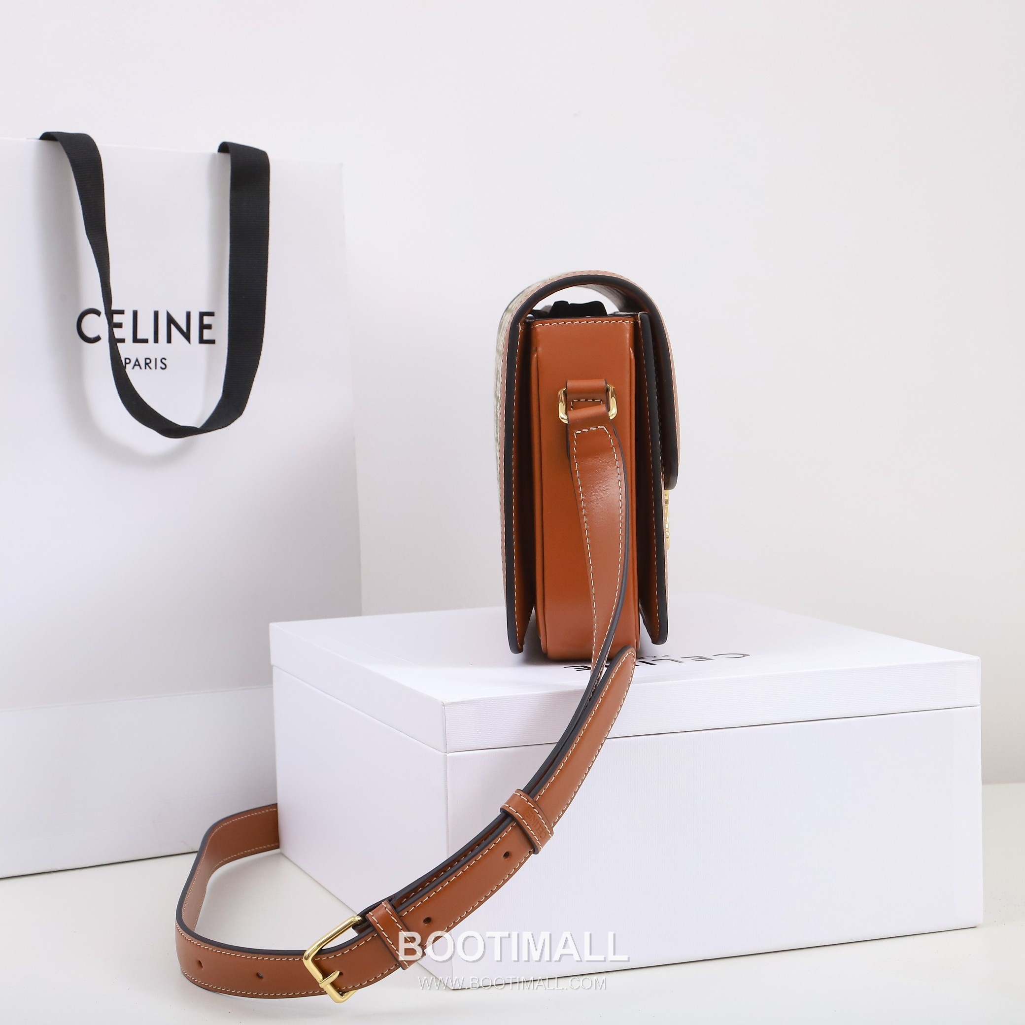 CELINE Triomphe Denim Embroidered Canvas Shoulder Bag 191242 셀린느 트리옹프 데님 자카드 캔버스 가죽 트리밍 숄더백 22.5cm 3