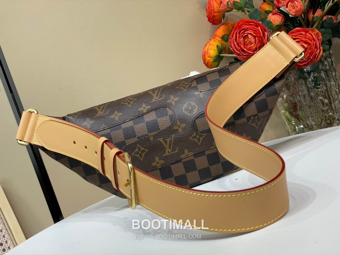 Louis Vuitton Rush Nigo Monogram Patchwork Belt Bag M15271 루이비통 러쉬 니고 모노그램 패치워크 캔버스 벨트백 30cm 5