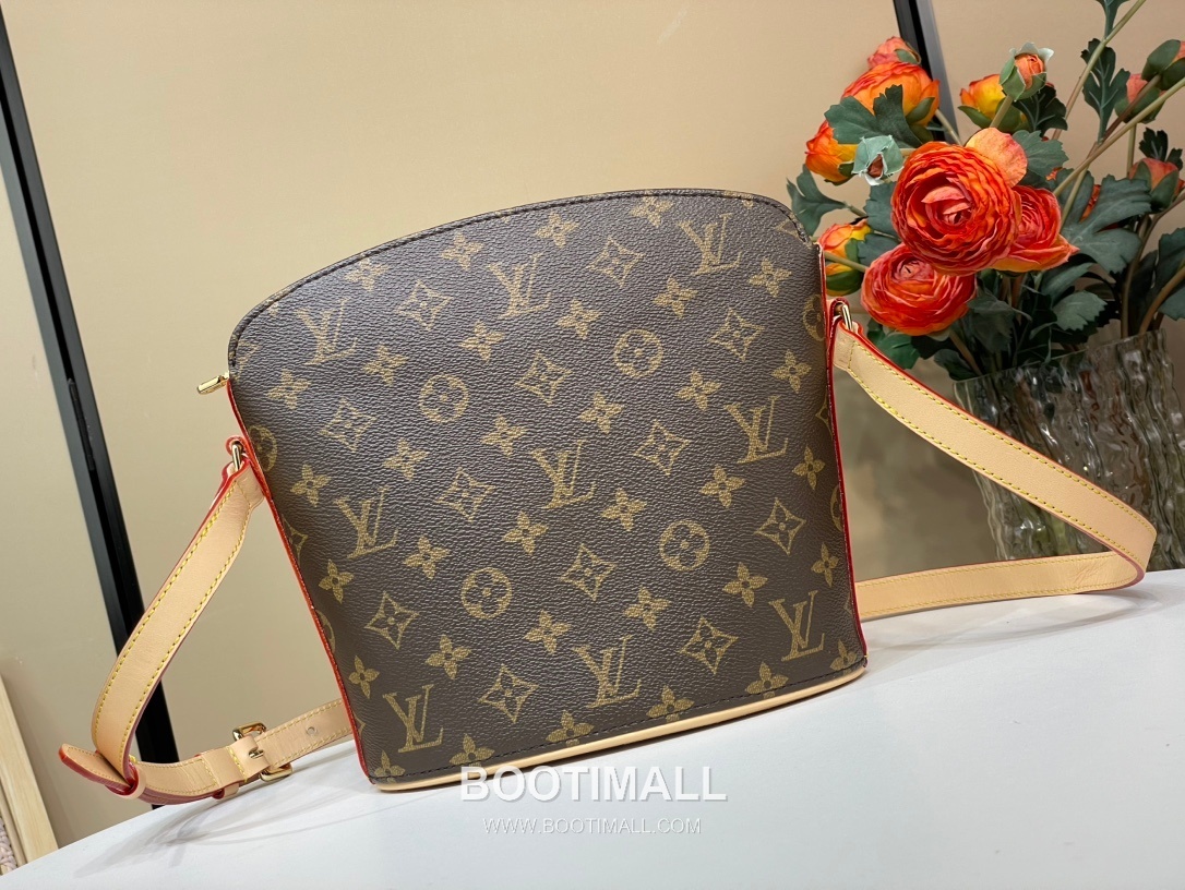 Louis Vuitton Vintage Monogram Canvas Shell Bag M51290 루이비통 빈티지 모노그램 캔버스 쉘 숄더백 24cm 1