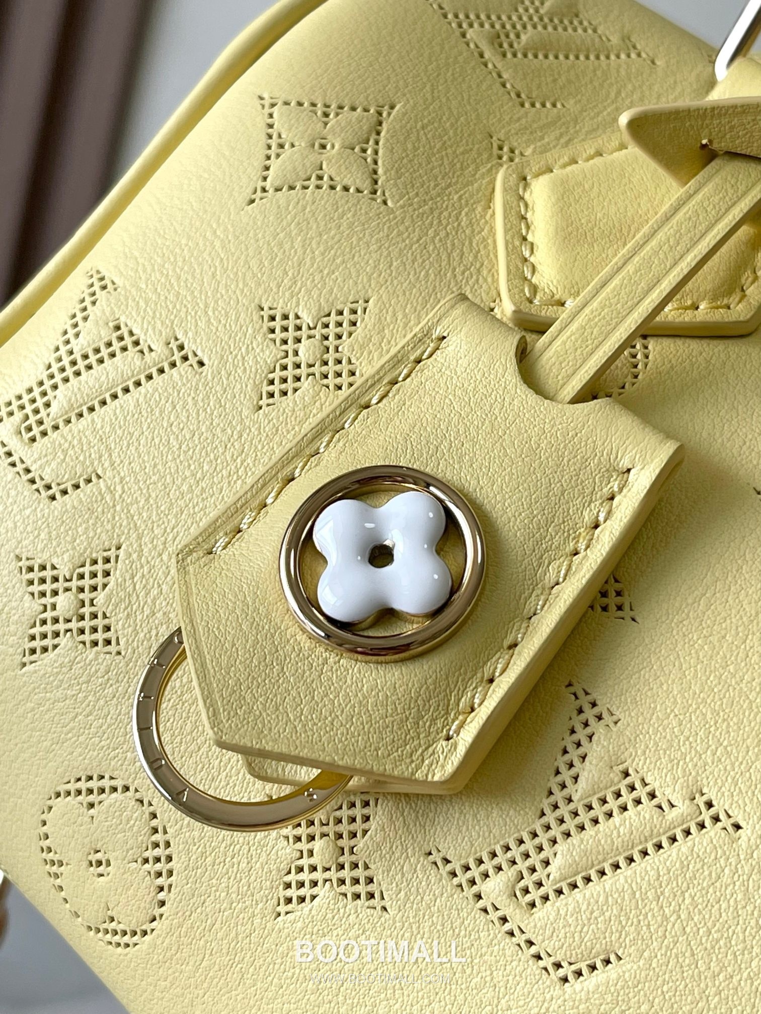 Louis Vuitton Speedy Bandoulière 20 Perforated Leather Bag M11276 루이비통 스피디 반둘리에 20 퍼포레이티드 가죽 토트백 20.5cm 8