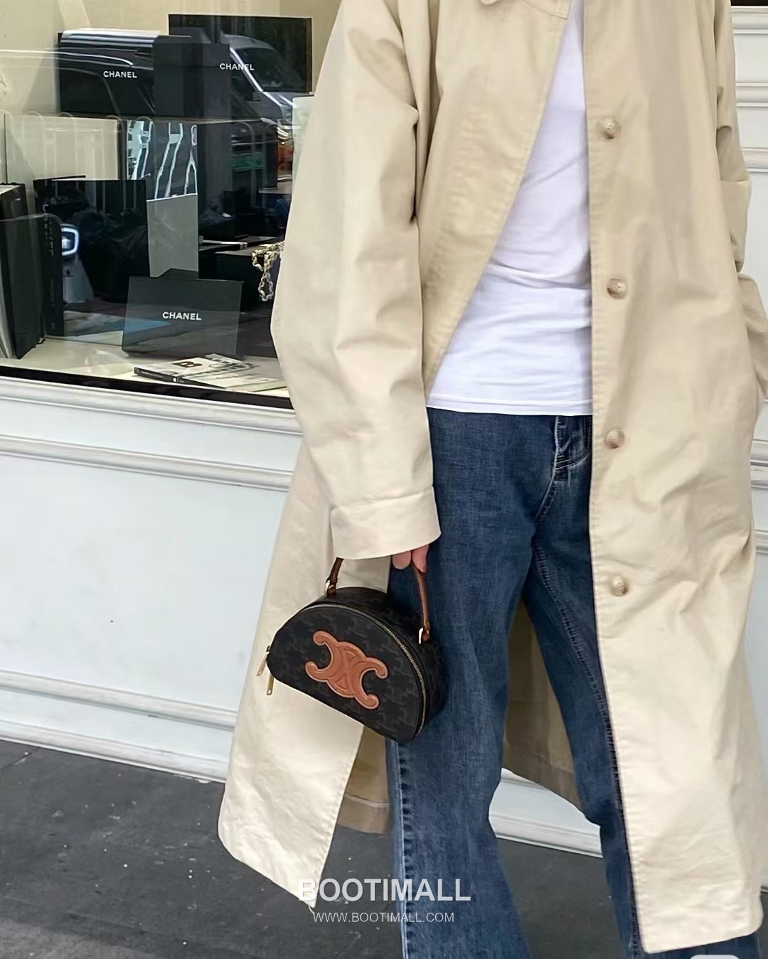 Celine Triomphe Monogram Half-Moon Italian Cowhide Brown Top Handle Bag 셀린느 트리옹프 모노그램 하프문 10K642 이탈리아 소가죽 브라운 탑핸들백 18cm 4